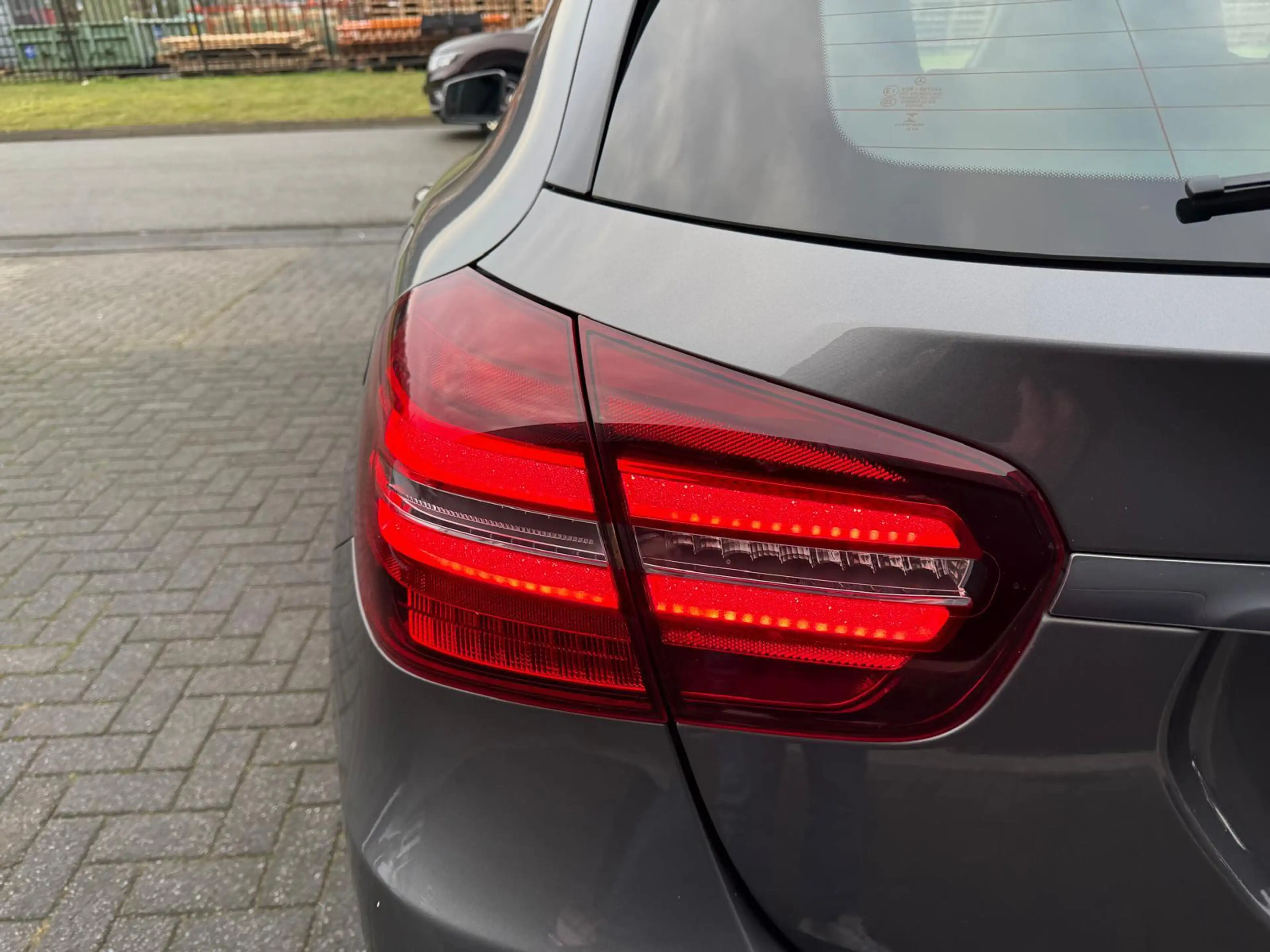Mercedes-Benz GLA 250 Premium Plus | 1E EIGENAAR | 3/6/12MND GARANTIE | — photo 11