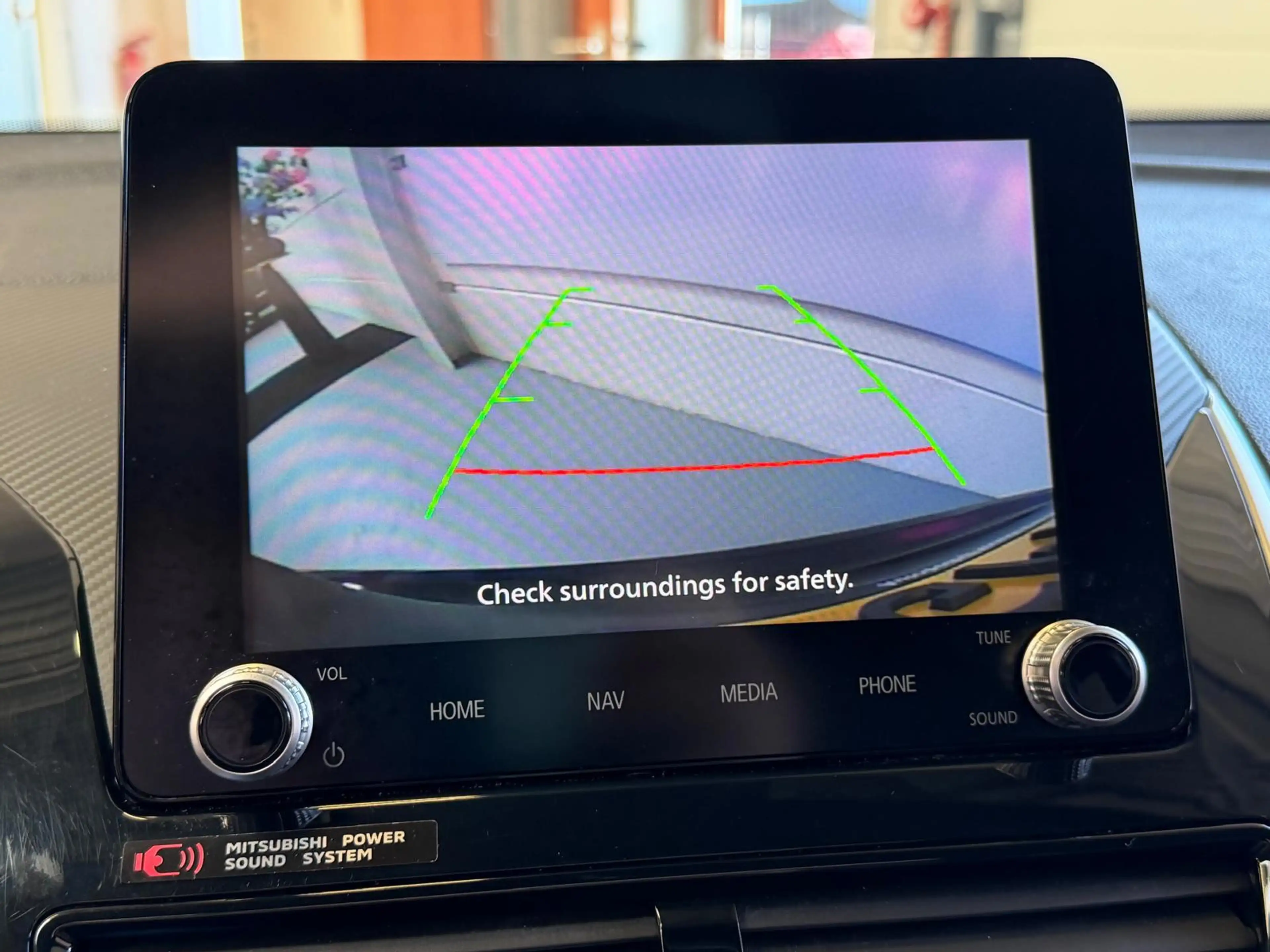 Mitsubishi Eclipse Cross 2.4 PHEV Instyle, Dealer onderhouden, Pano, Camera — photo 22