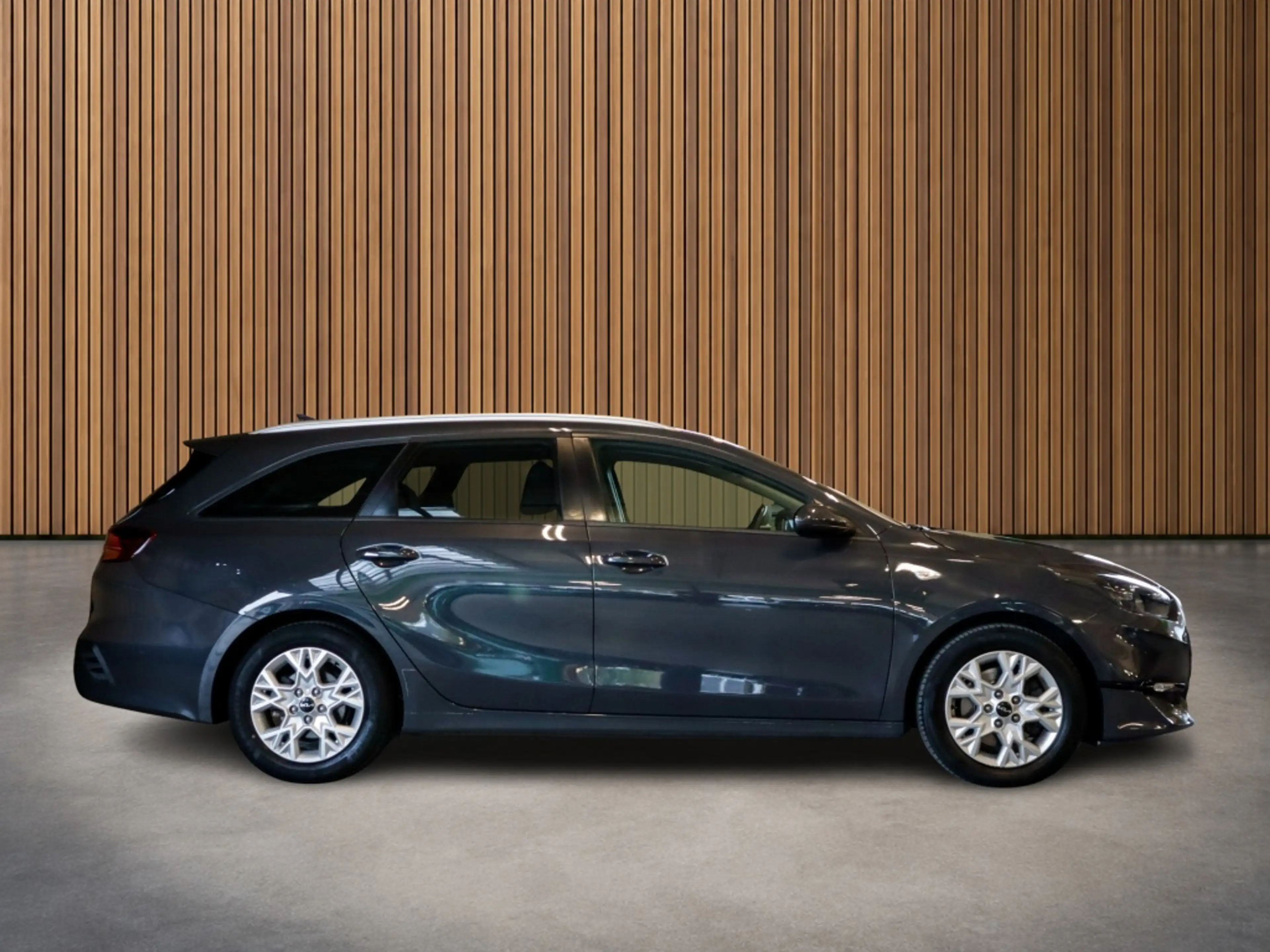 Kia Ceed SW / cee'd SW Sportswagon 1.0 T-GDi ComfortL. — photo 4