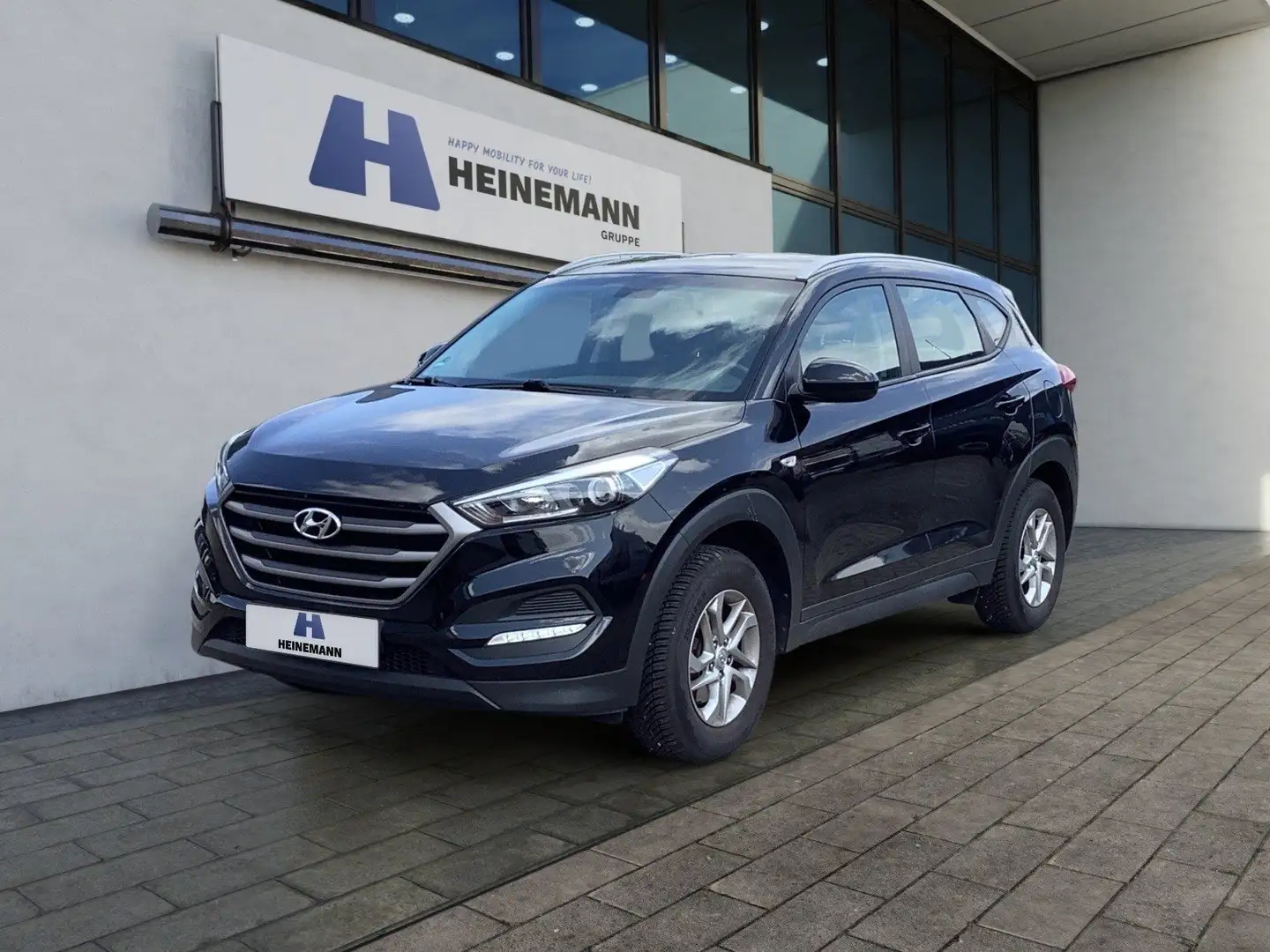 Hyundai TUCSON 1.6 GD Navi / RFK / Klima / Tempomat Schwarz - 1