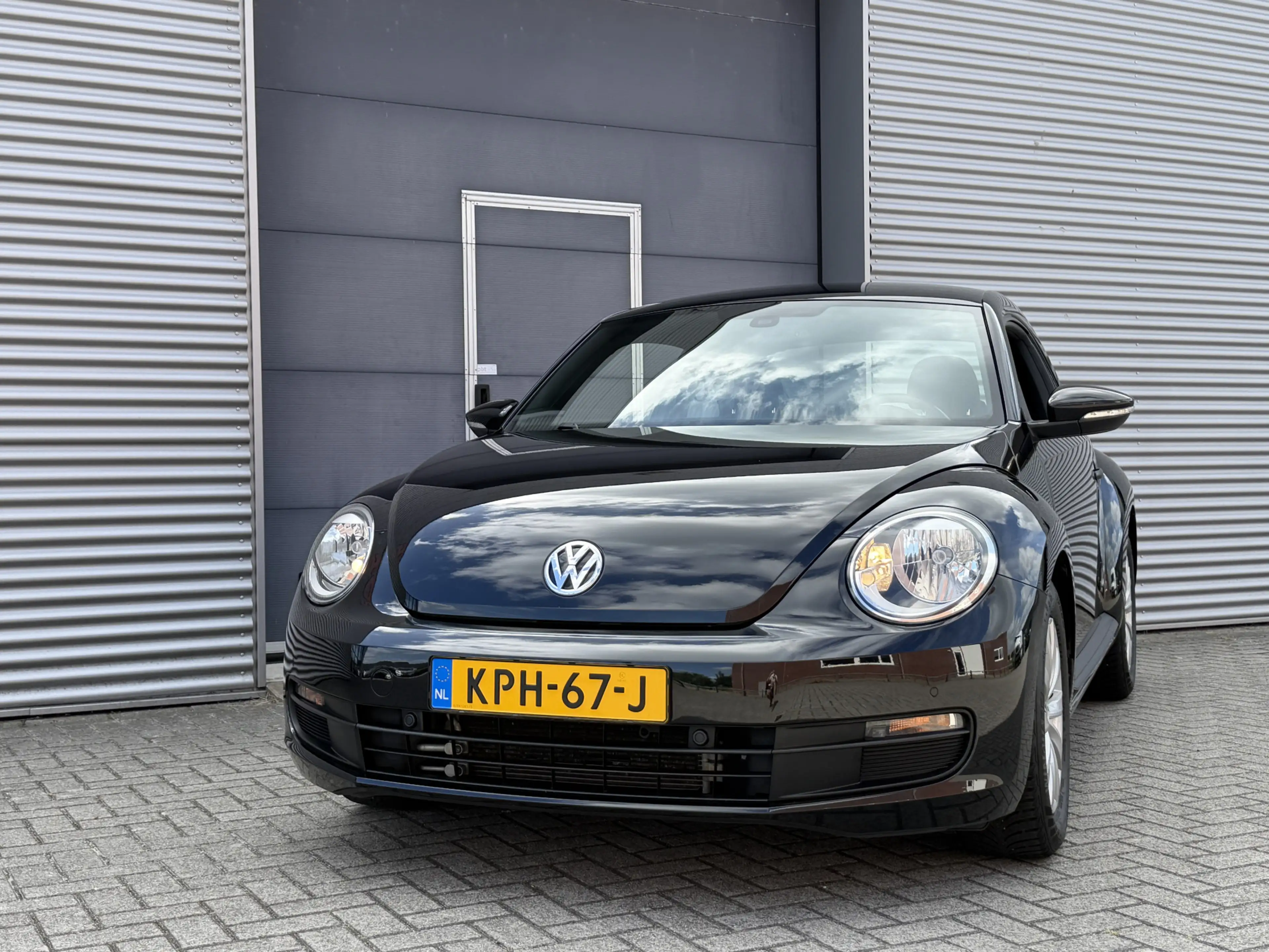 Volkswagen Beetle 1.2 TSI Design BlueMotion I Clima I Cruise I 61000 — photo 2