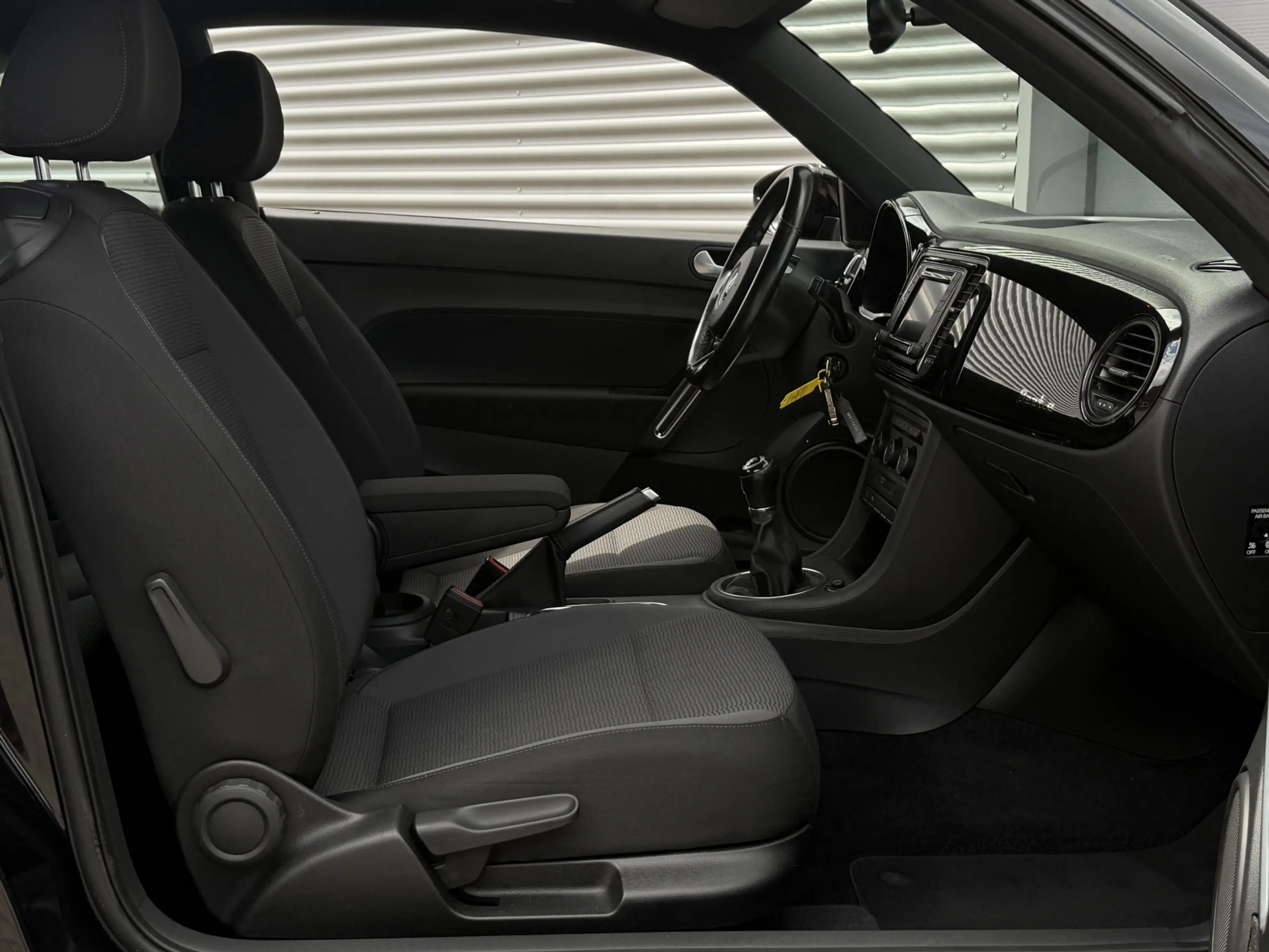 Volkswagen Beetle 1.2 TSI Design BlueMotion I Clima I Cruise I 61000 — photo 8