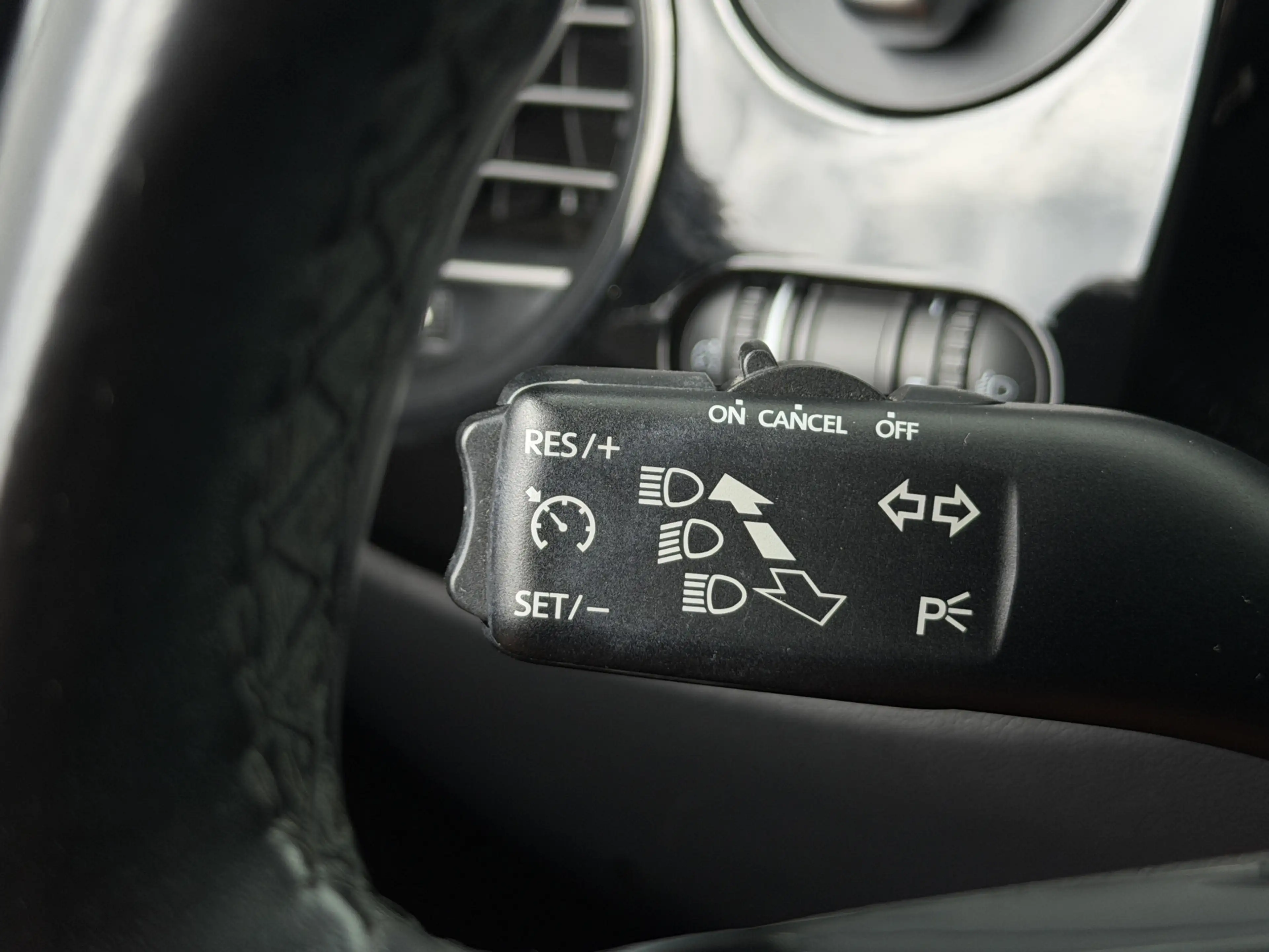 Volkswagen Beetle 1.2 TSI Design BlueMotion I Clima I Cruise I 61000 — photo 15