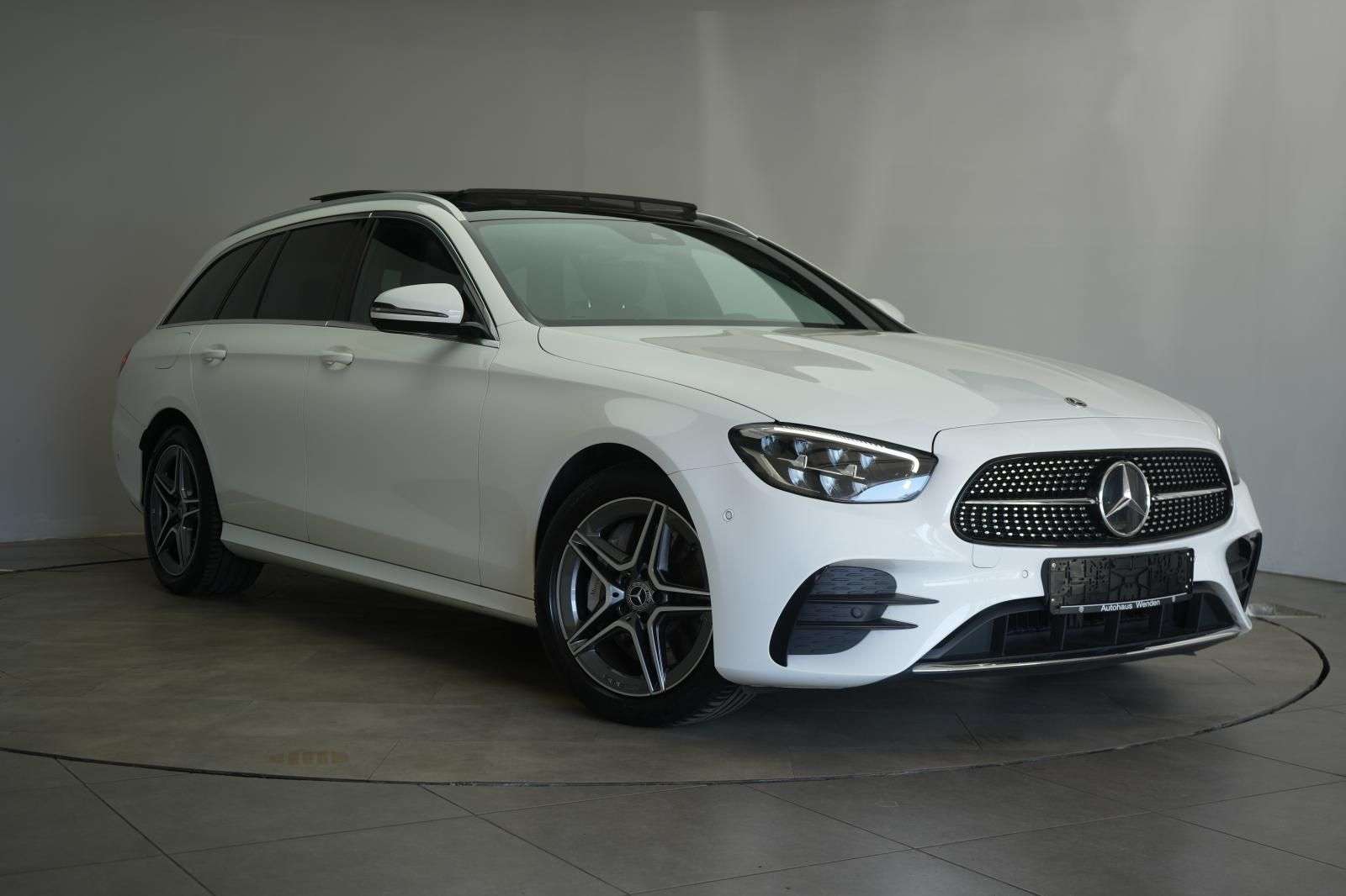 Second hand Mercedes Benz E-Class 300
