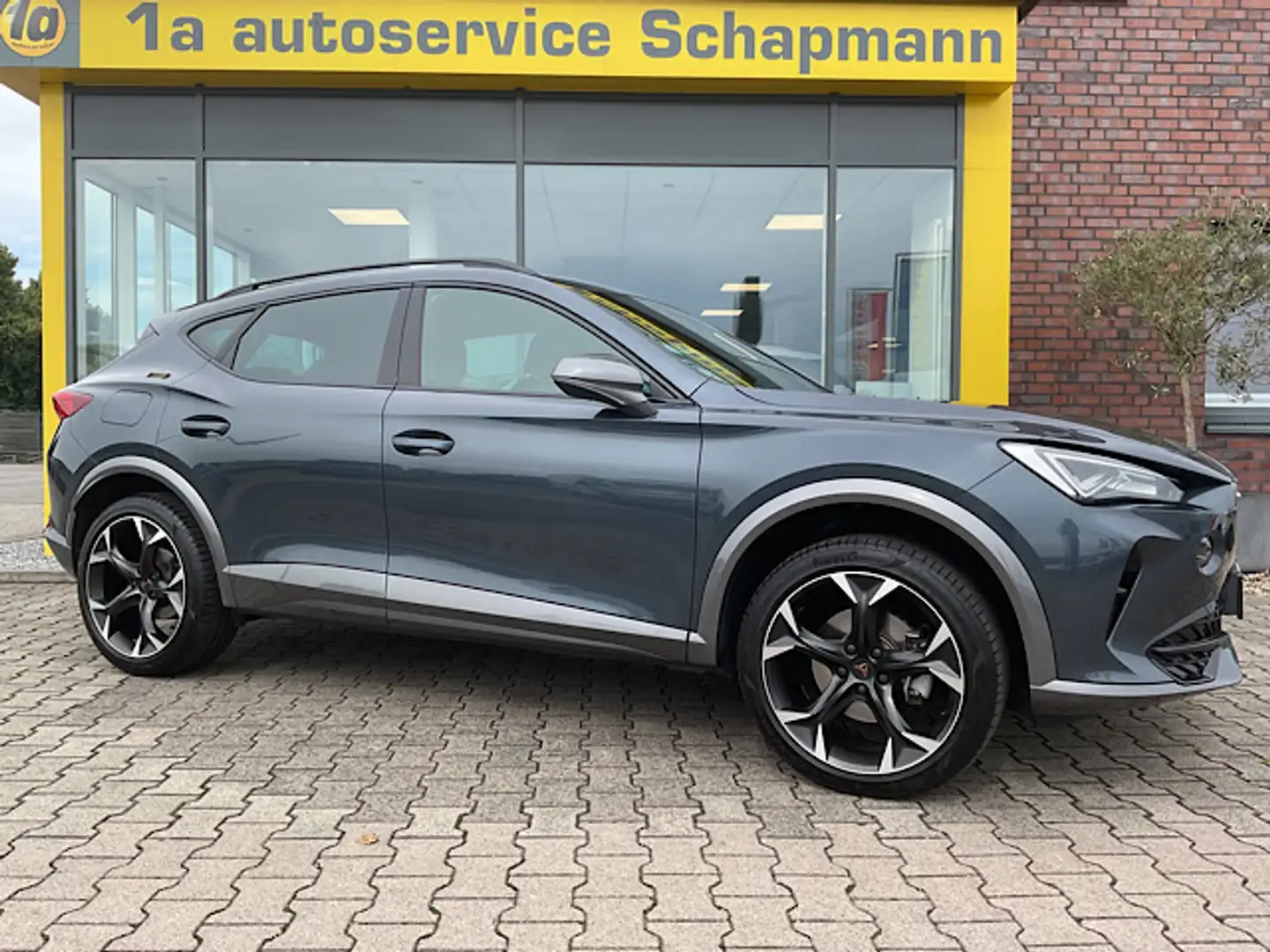 CUPRA Formentor Formentor 1.5 TSI DSG *ACC*CAM*SIDE*ALU´19* Grau - 2