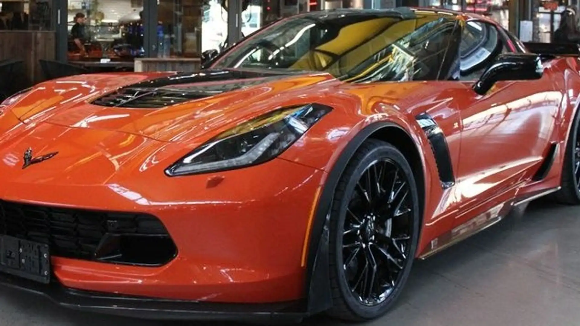 Chevrolet Corvette V8 Z06 Aut. Orange - 2