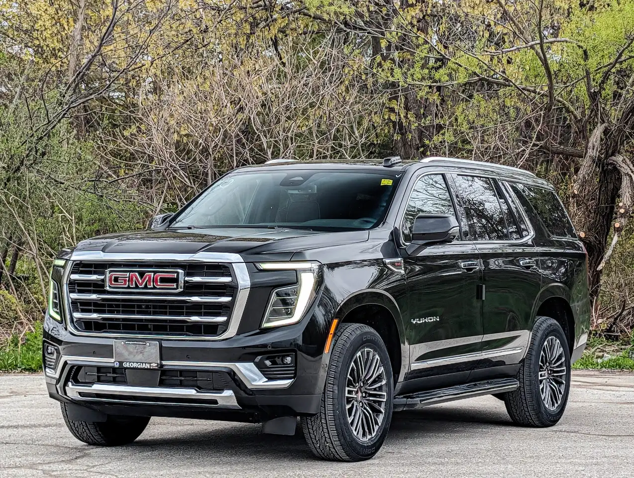 GMC Yukon снимка GMC Yukon