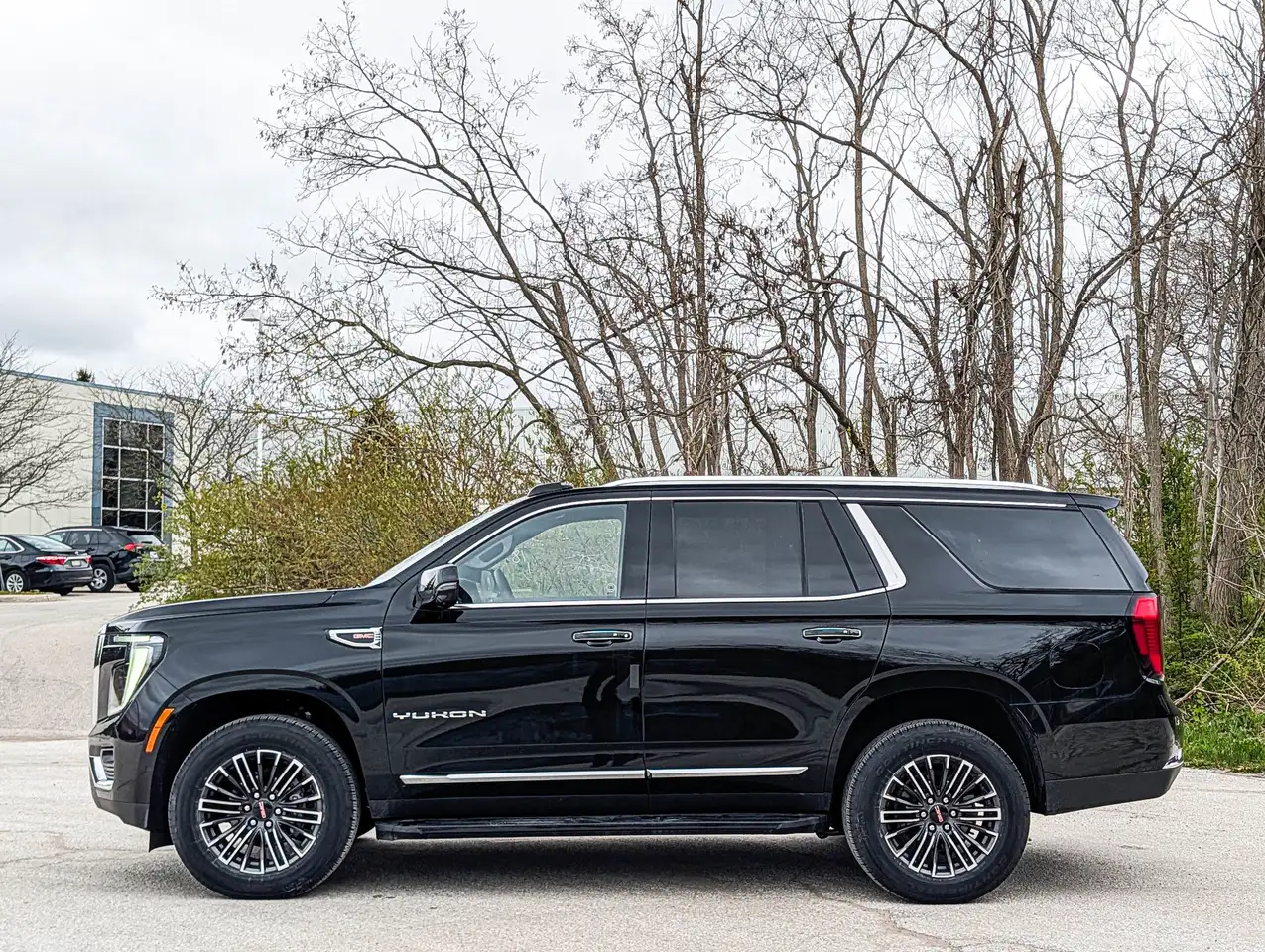 GMC Yukon снимка GMC Yukon