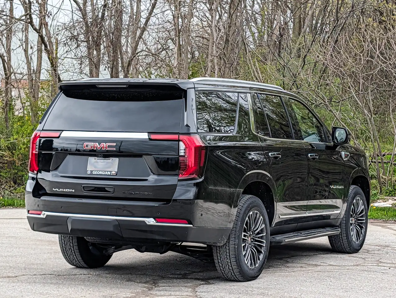 GMC Yukon снимка GMC Yukon