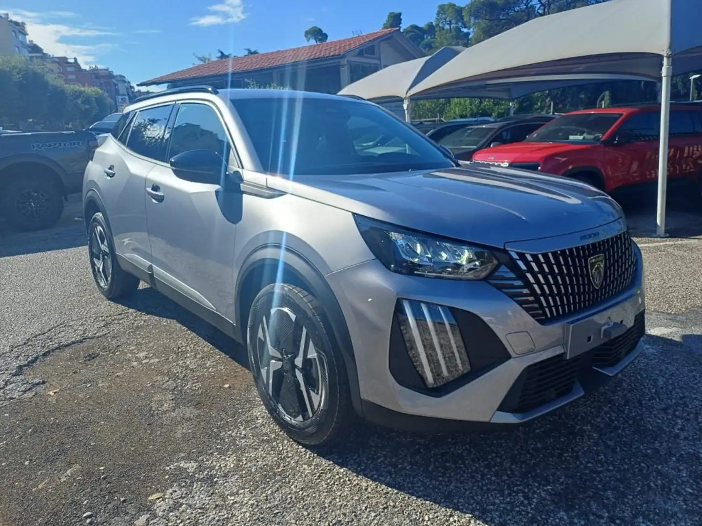 Peugeot 2008 1200 PURETECH ALLURE 100CV CARPLAY VETRI SCURI"17 Argent - 1