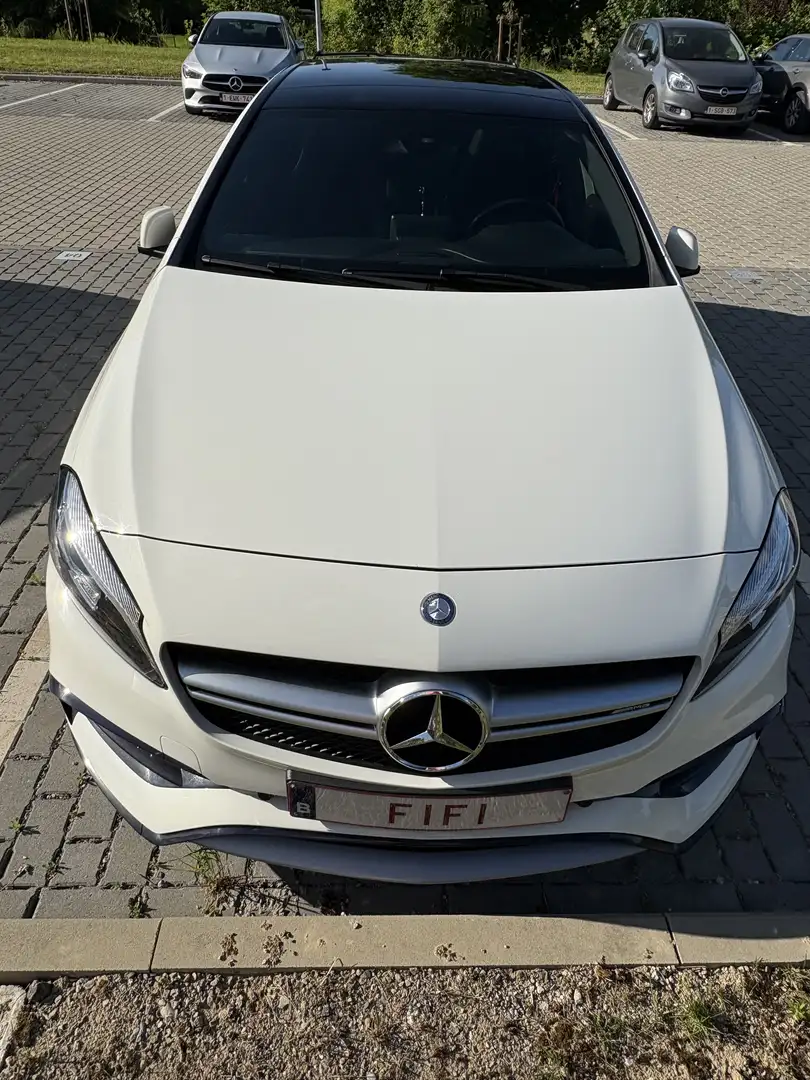 Mercedes-Benz A 45 AMG 4-Matic - 2