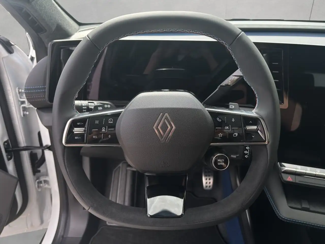 Renault Scenic 2026 — фото 12