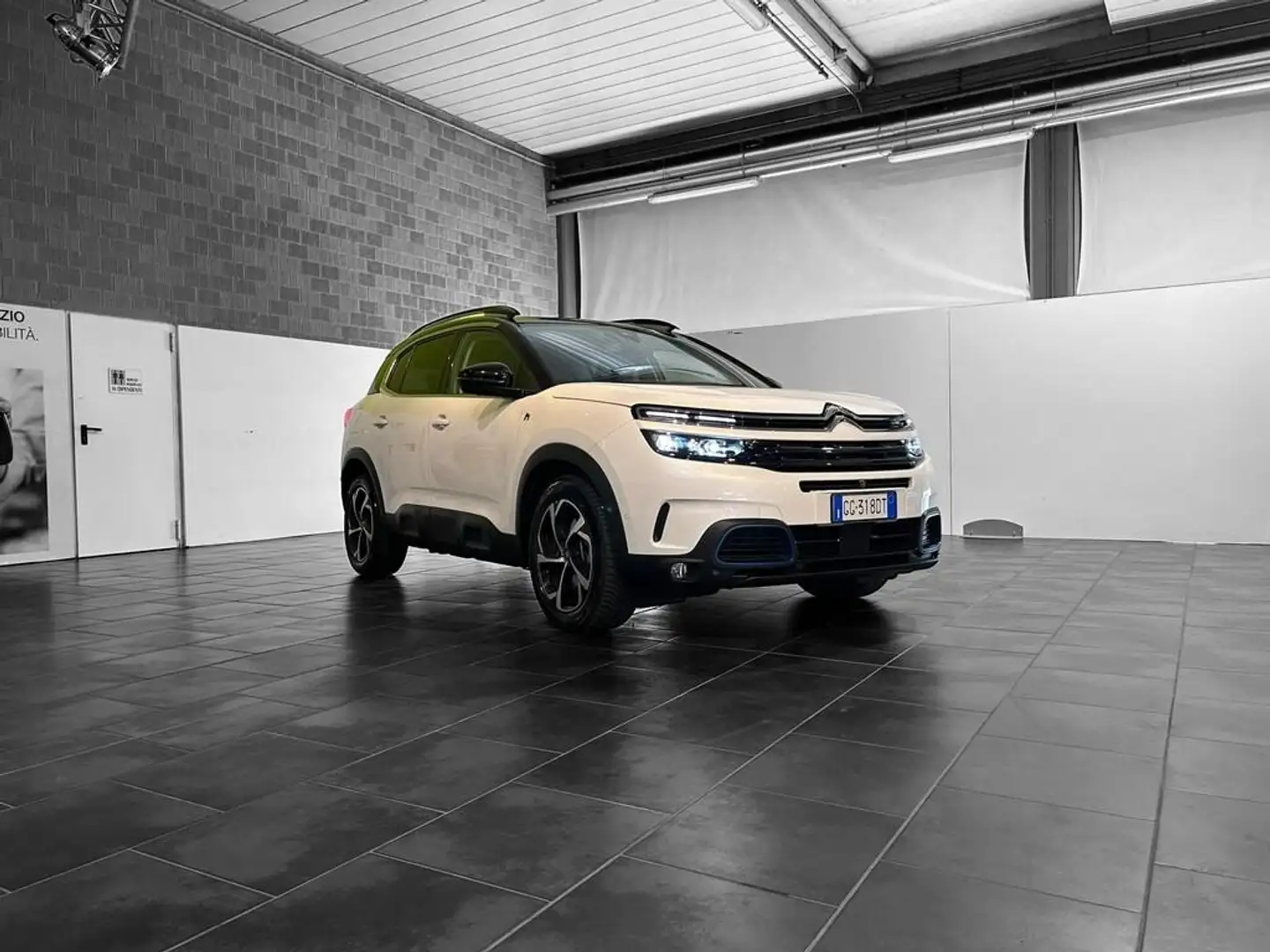 Citroen C5 Aircross 1.6 hybrid Shine 225 e-eat8 - 1