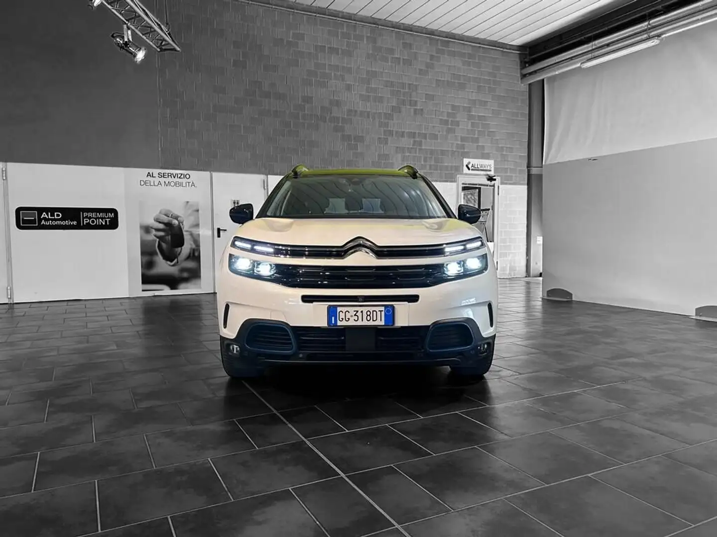 Citroen C5 Aircross 1.6 hybrid Shine 225 e-eat8 - 2
