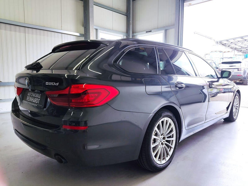 BMW 520 d xDrive Sport Line ***MOTOR-85.000K*** — photo 7