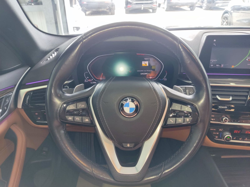 BMW 520 d xDrive Sport Line ***MOTOR-85.000K*** — photo 21