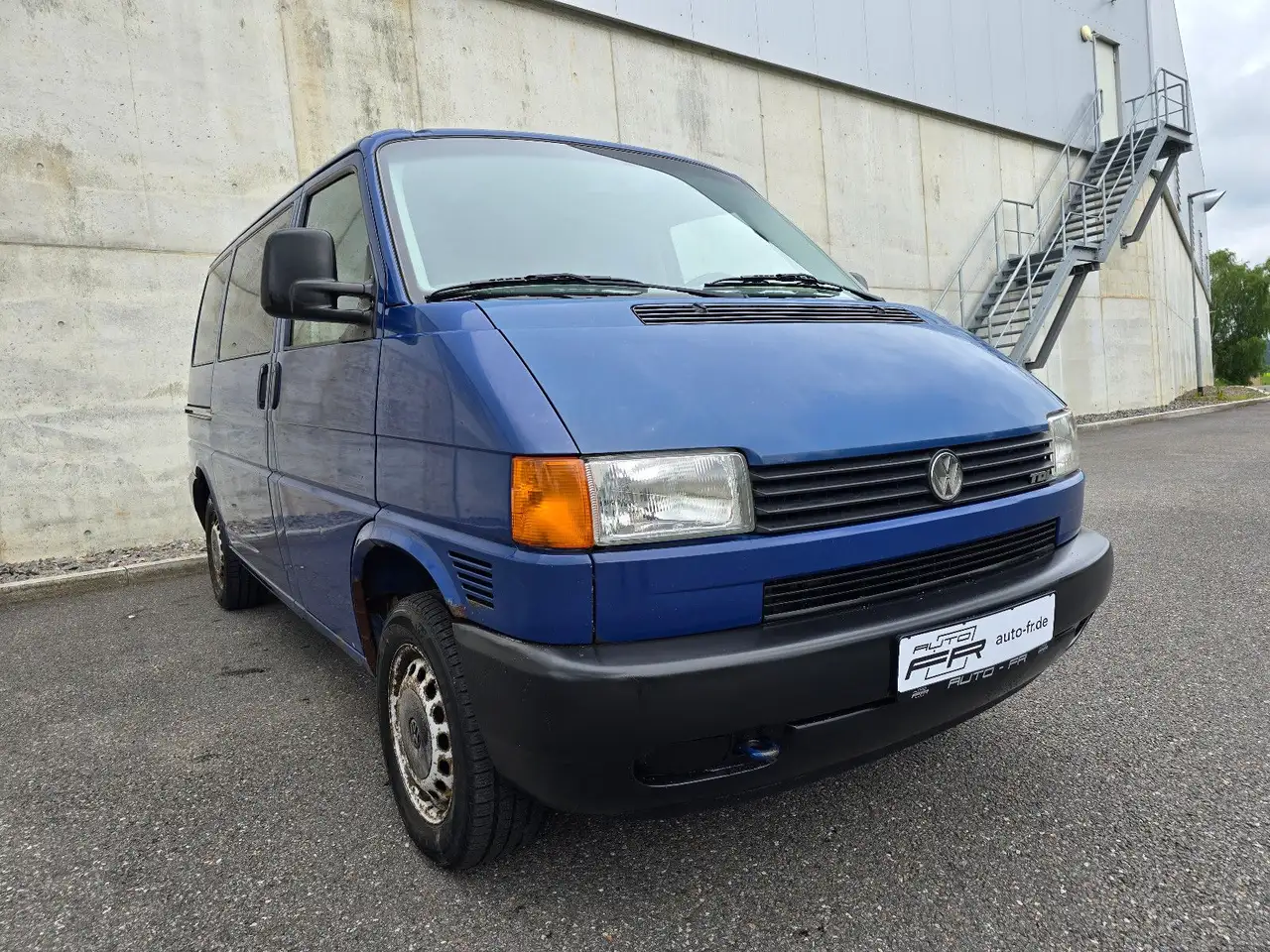 Volkswagen T4 Kombi T4 2.5 TDI 102PS 9 Sitze Caravelle Kombi, foto 4