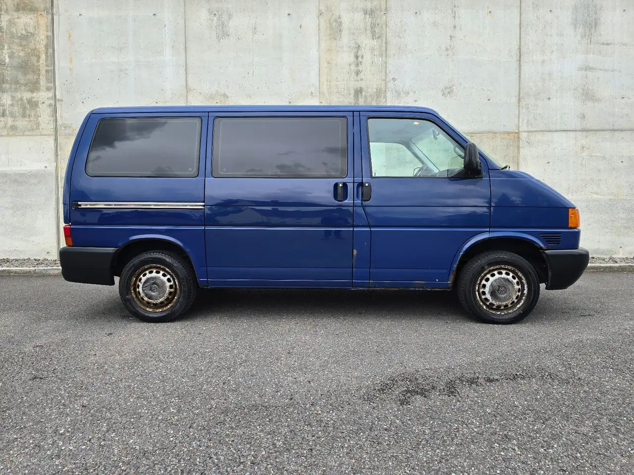 Volkswagen T4 Kombi T4 2.5 TDI 102PS 9 Sitze Caravelle Kombi, foto 12