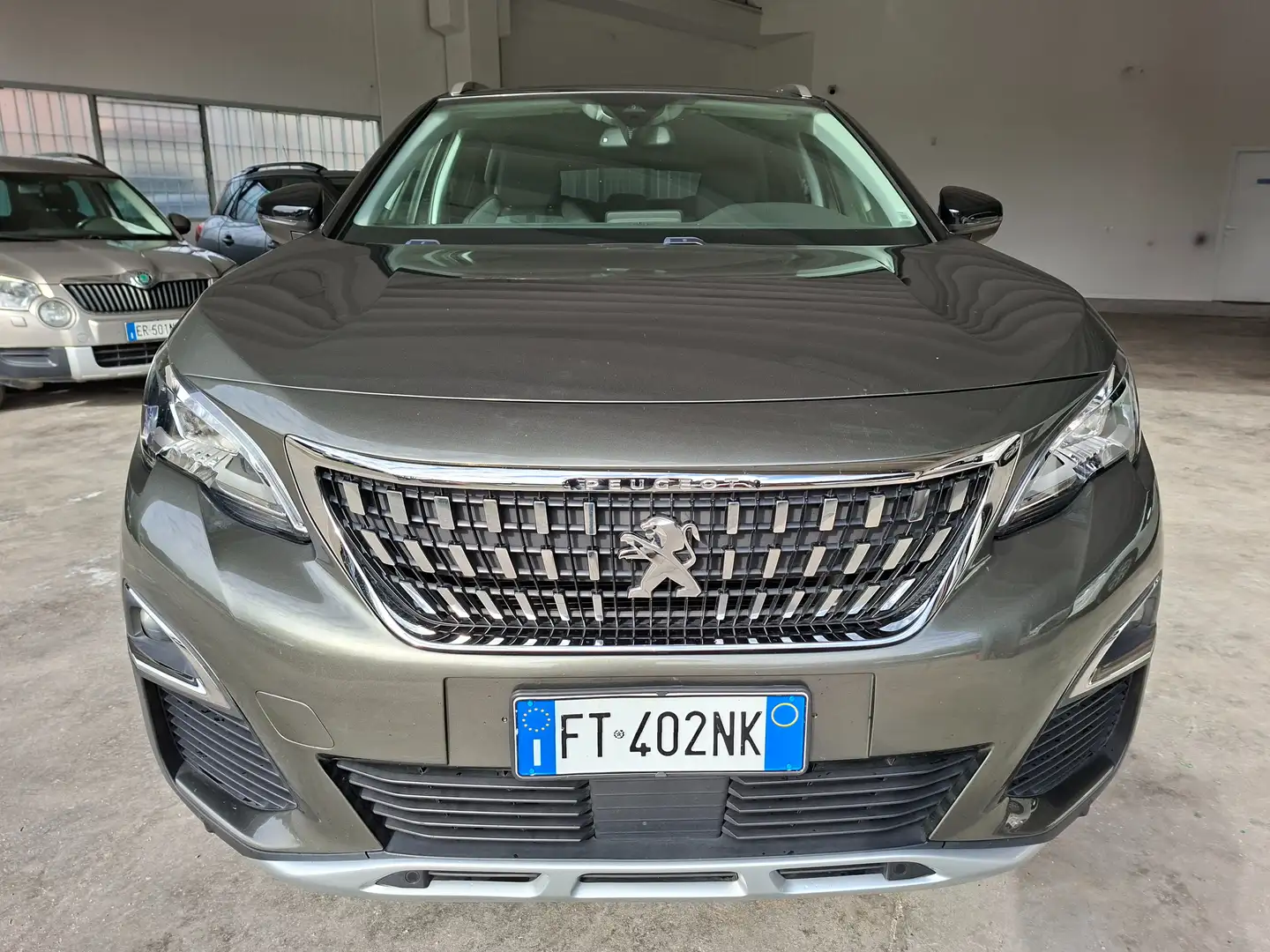 Peugeot 3008 1.2  DA NEOPATENTATI / EURO 6 Grau - 2