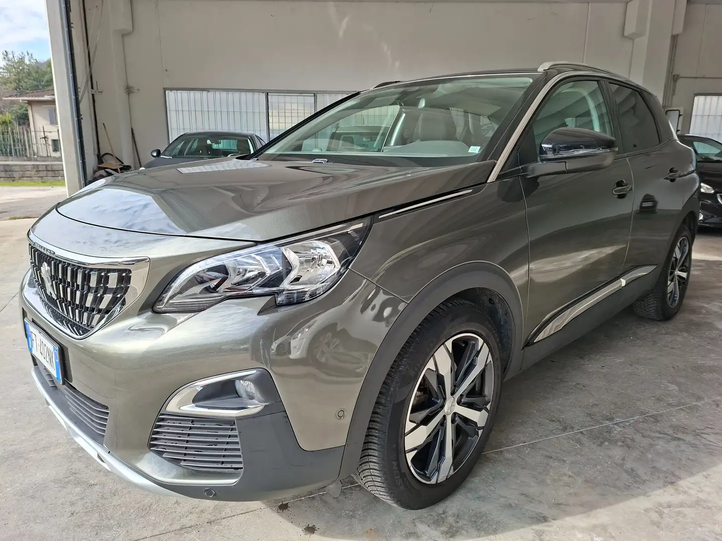 Peugeot 3008 1.2  DA NEOPATENTATI / EURO 6 Grau - 1