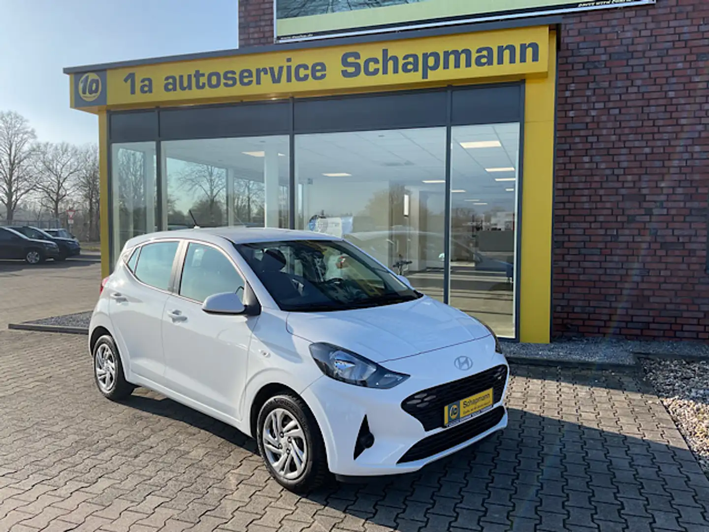 Hyundai i10 i10 1.0 Trend *CAM*SITZH*AC-AUTO*PDC*APP* - 1