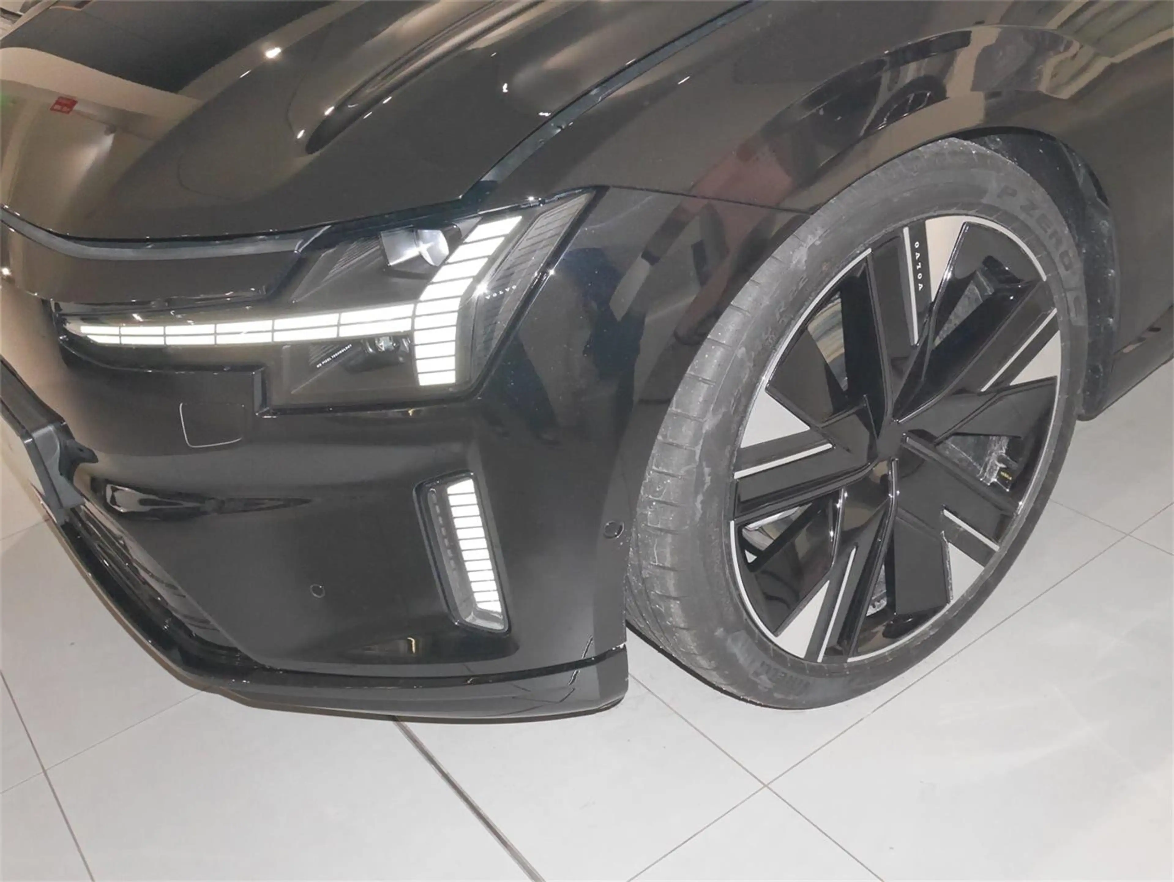 Volvo ES90 Single Extended Range Ultra — photo 14