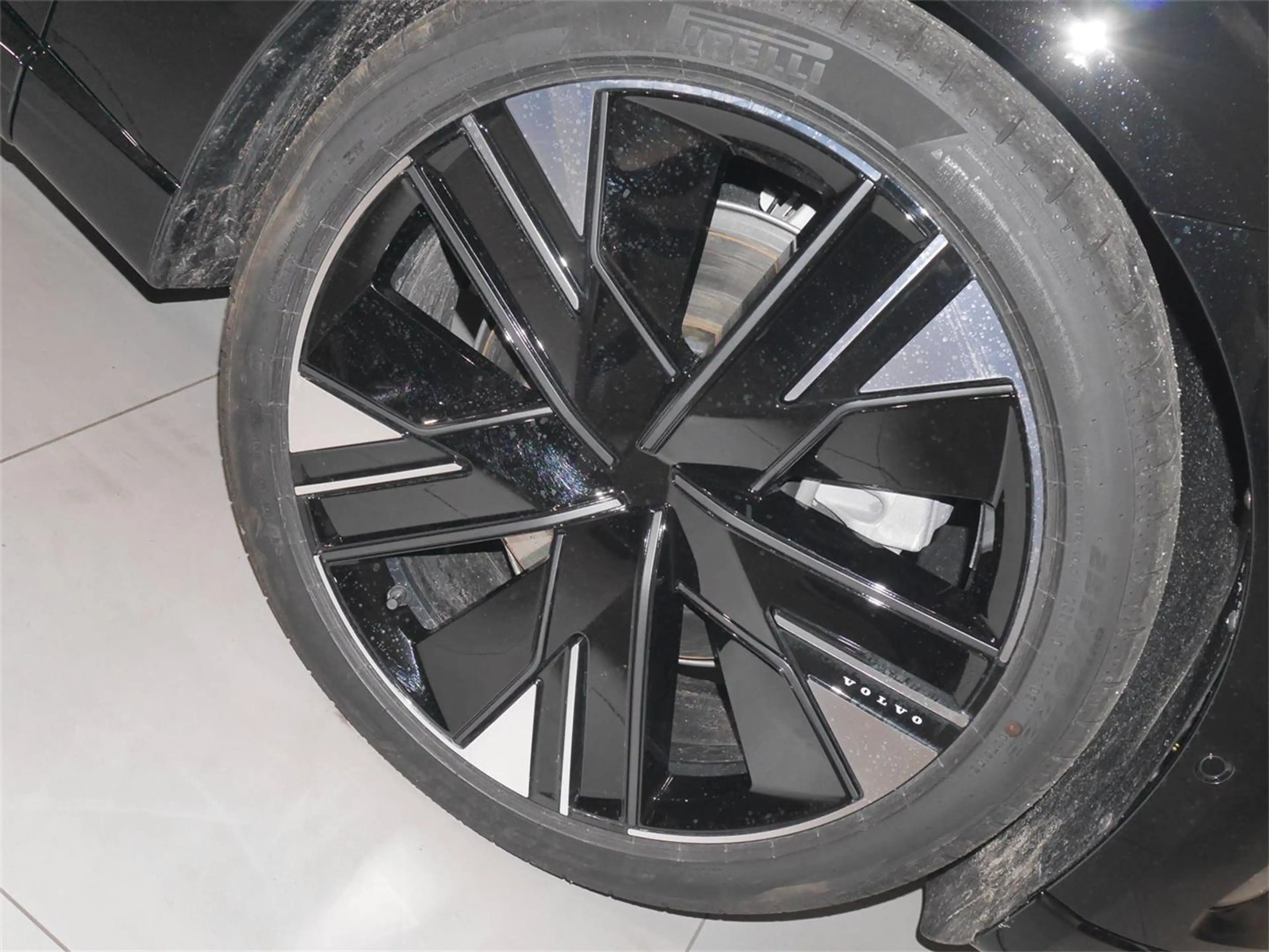 Volvo ES90 Single Extended Range Ultra — photo 15