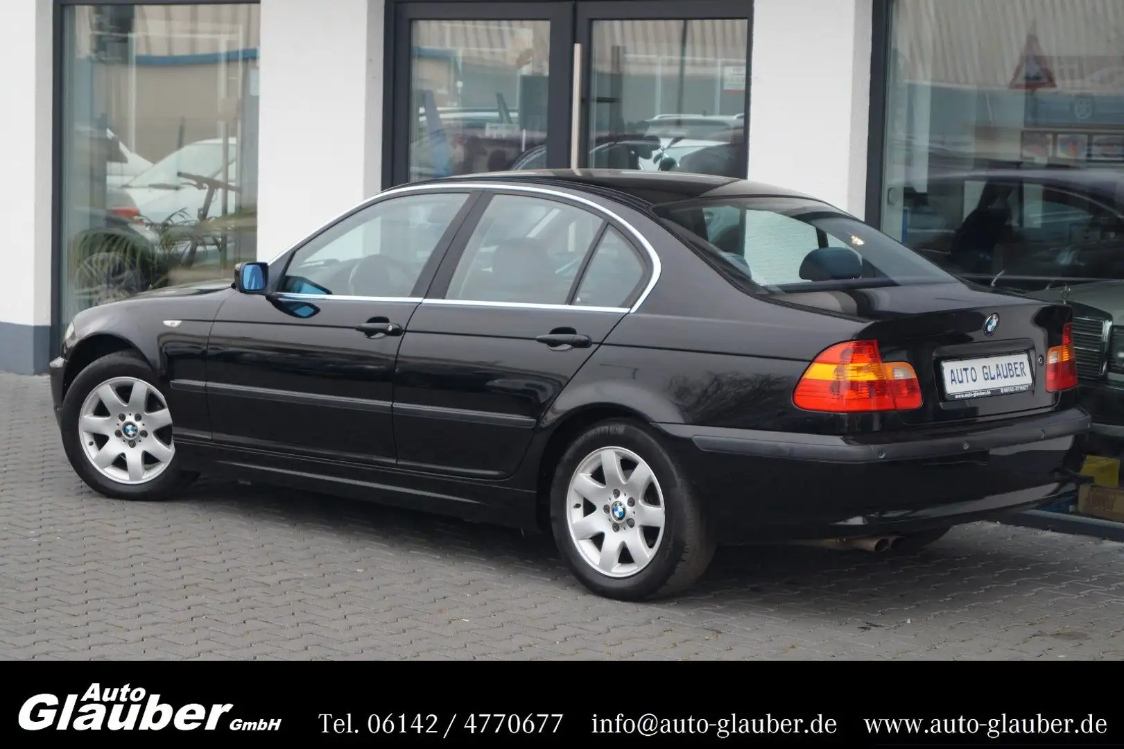BMW 320 iA Limousine/Navi/Sportsitze/Klimaautomatik Negru - 2