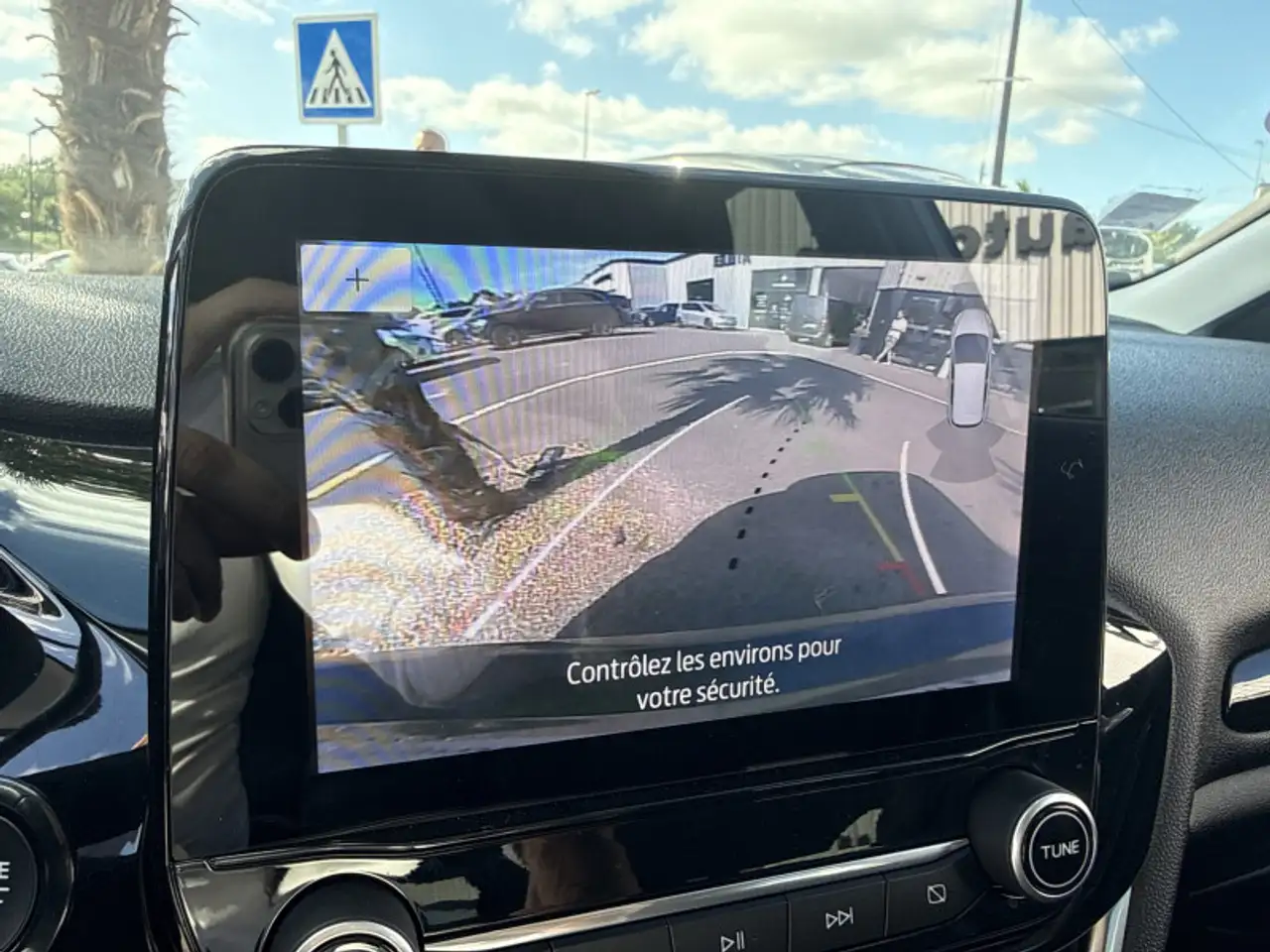 Ford Fiesta 5 portes — photo 12
