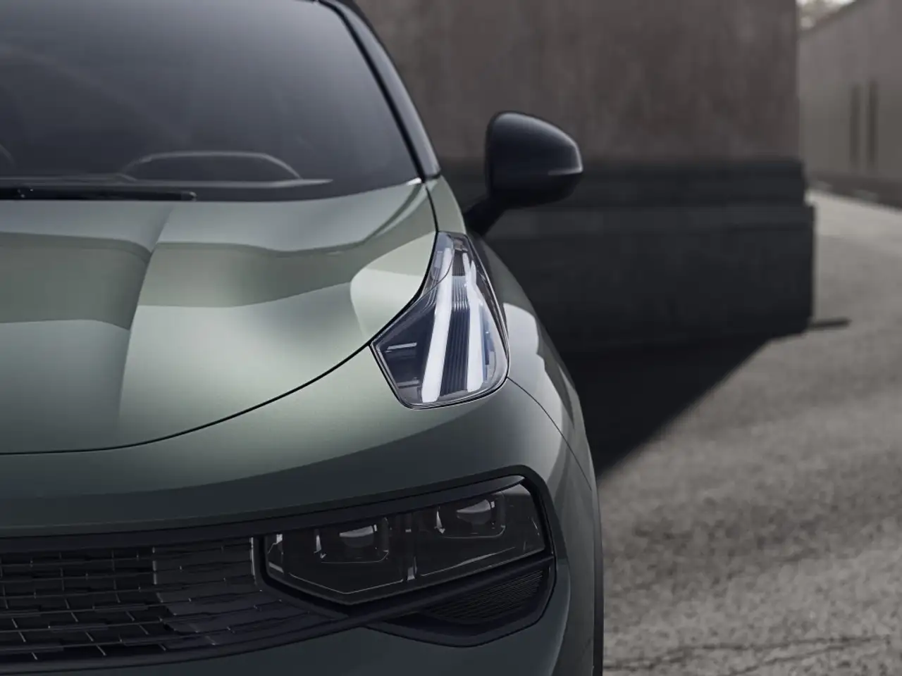 Lynk & Co 01