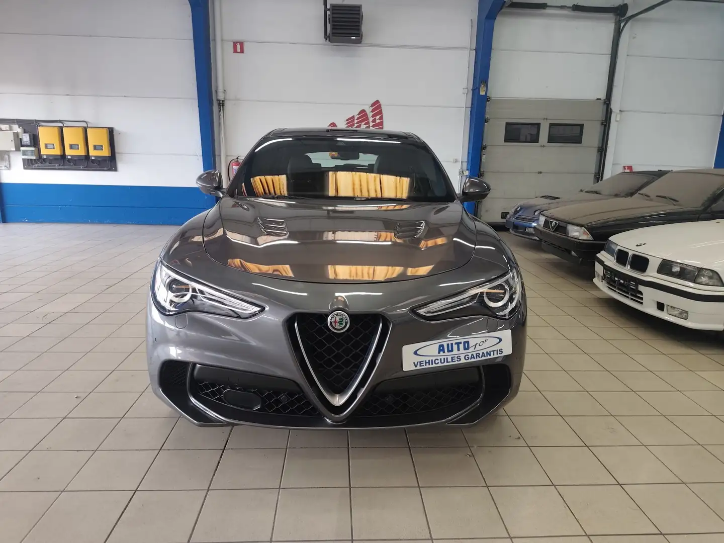 Alfa Romeo Stelvio Stelvio 2.9 T V6 AWD Quadrifoglio (EU6d-TEMP) Grijs - 1