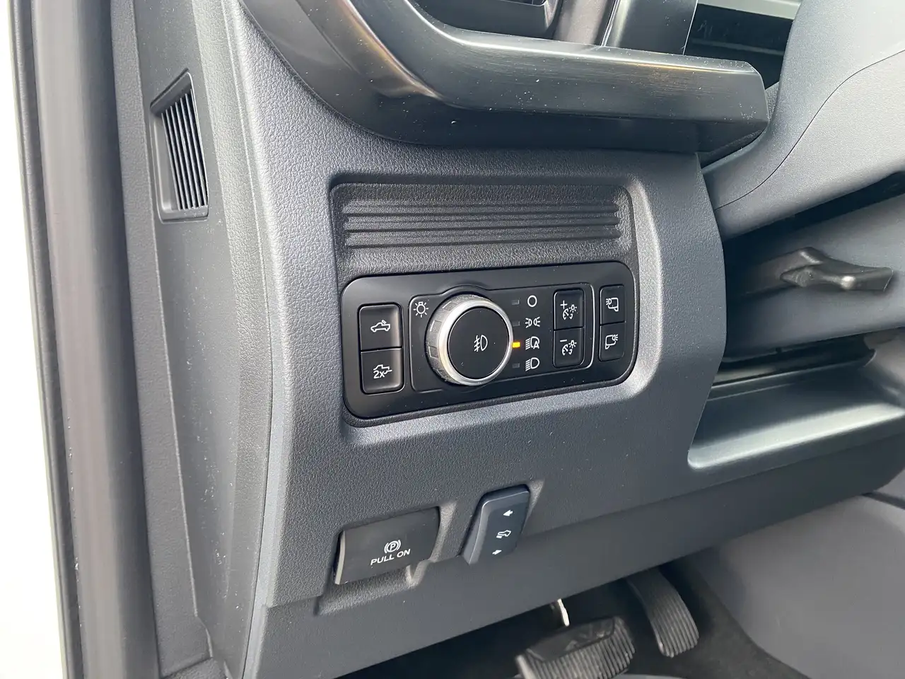 Ford F 350 photo Ford F 350