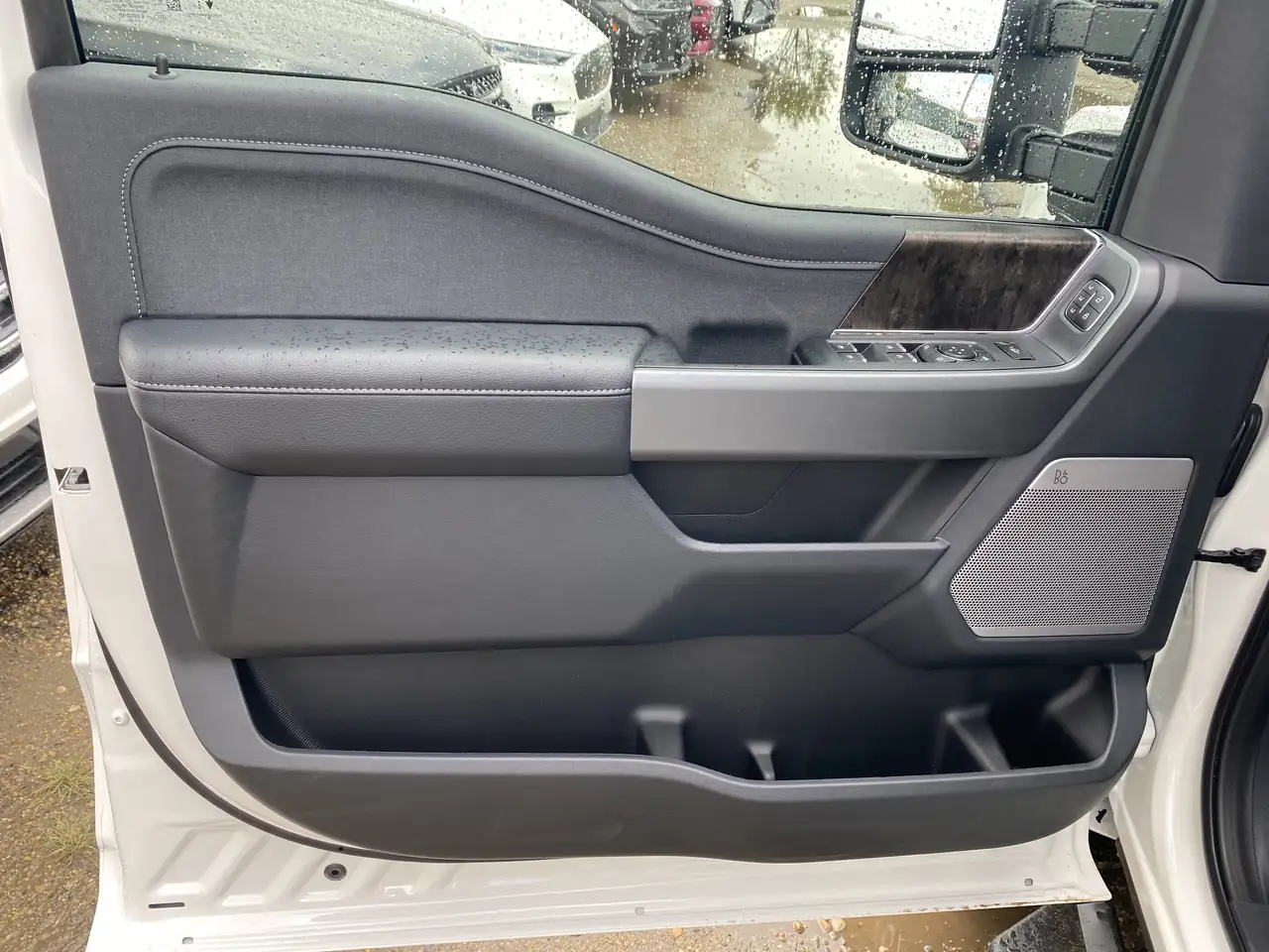 Ford F 350 photo Ford F 350