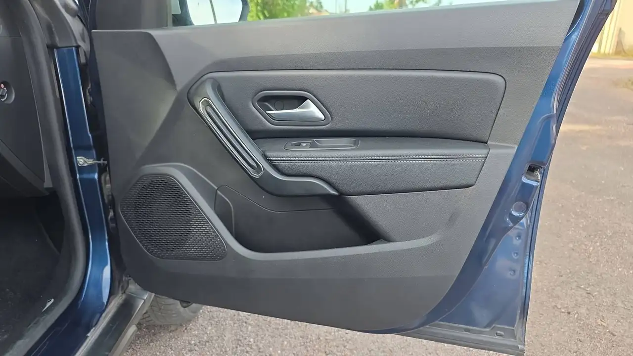Dacia Duster — photo 23