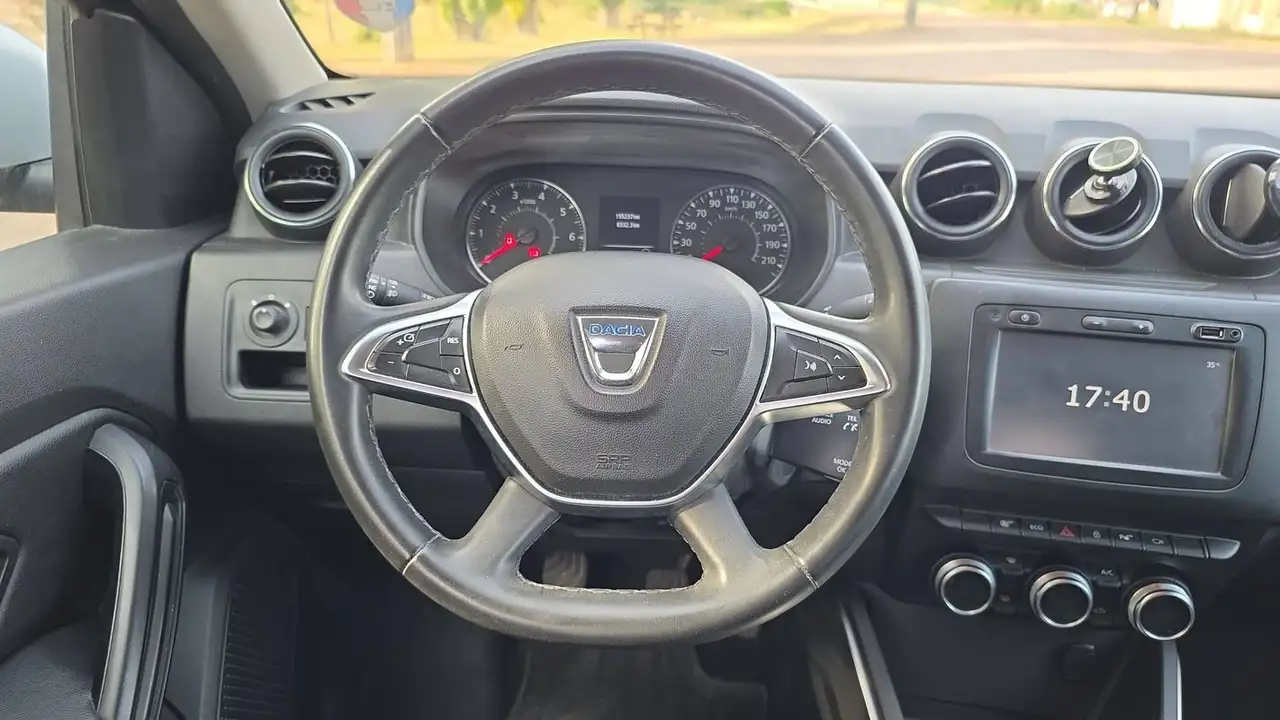 Dacia Duster — photo 24