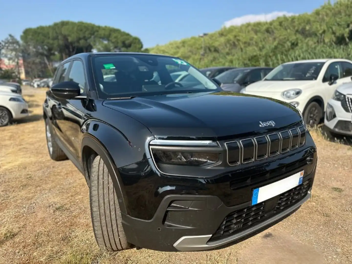 Jeep Avenger 1.2 Turbo 100 CV Altitude Noir - 1