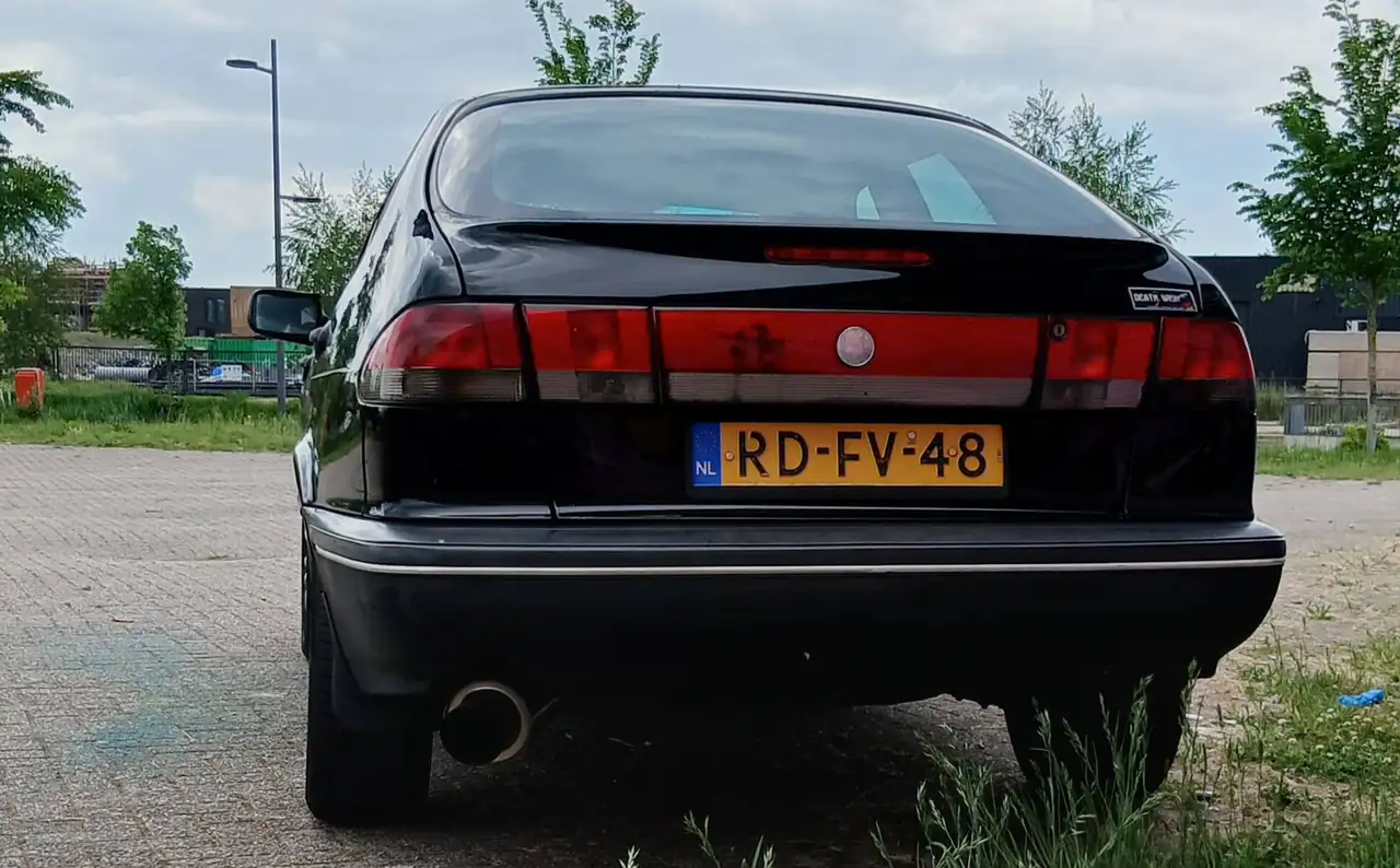 Saab 900 2.0, foto 2