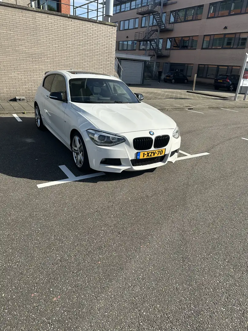BMW 116 Executive Wit - 2