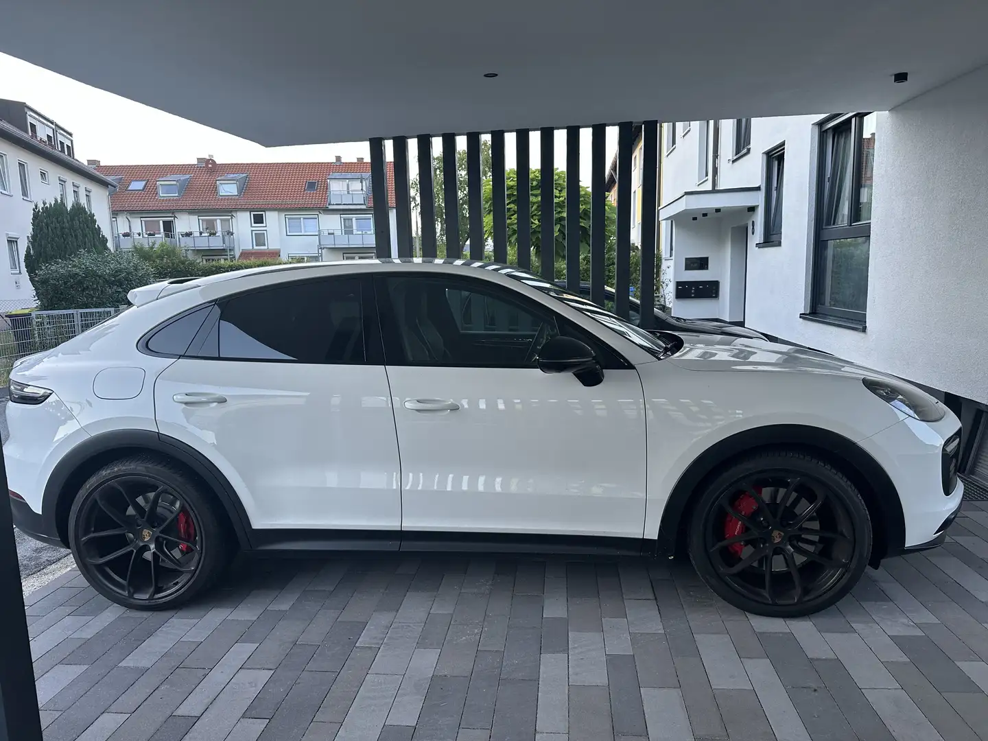 Porsche Cayenne GTS Coupe Tiptronic S - 2