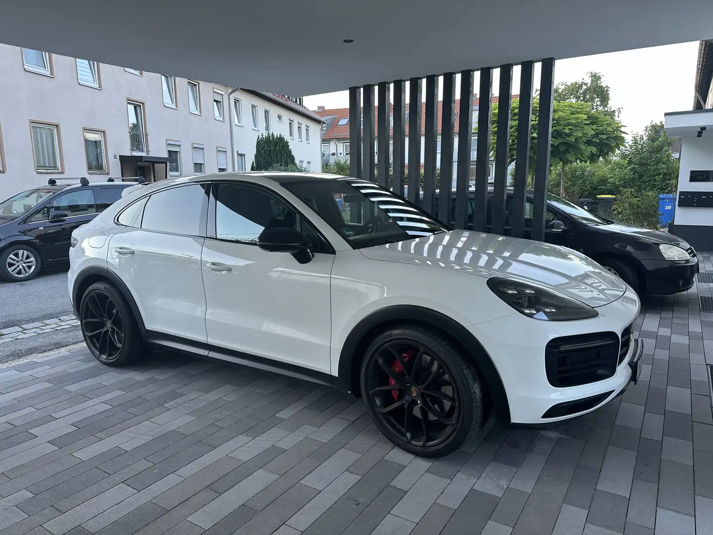 Porsche Cayenne GTS Coupe Tiptronic S - 1