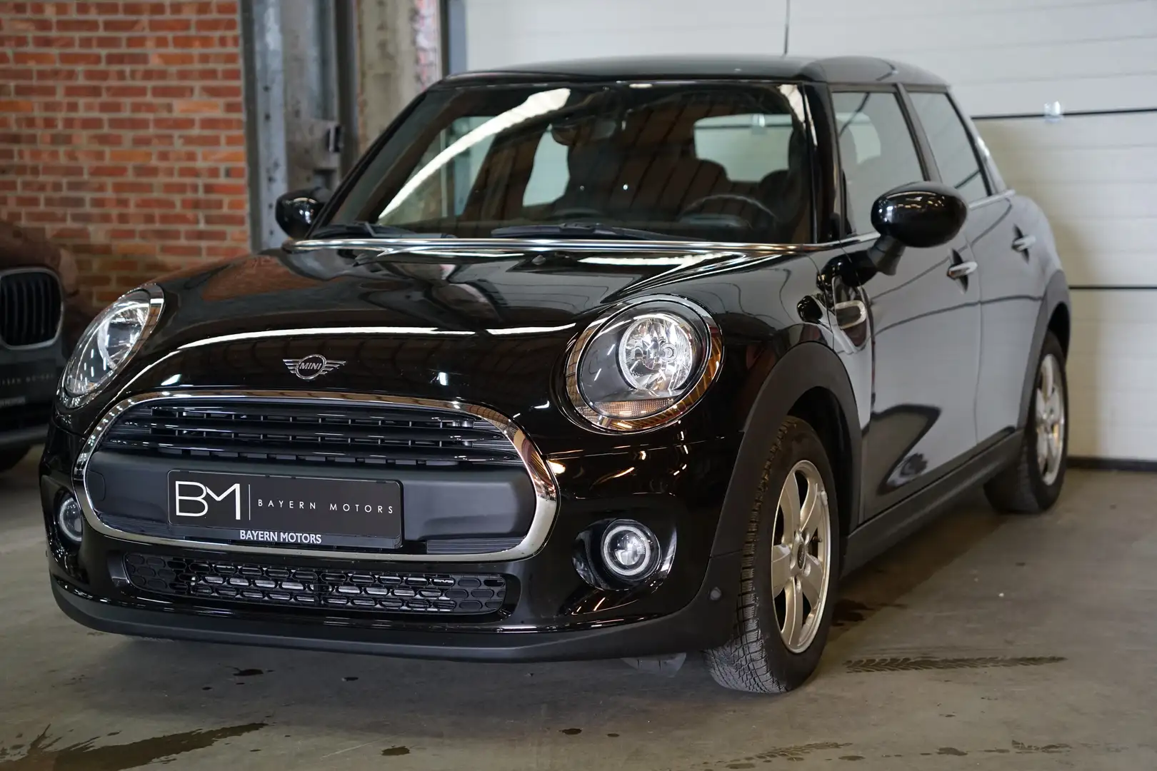 MINI Cooper One Benzine Navi 82.000km 2021 Noir - 1