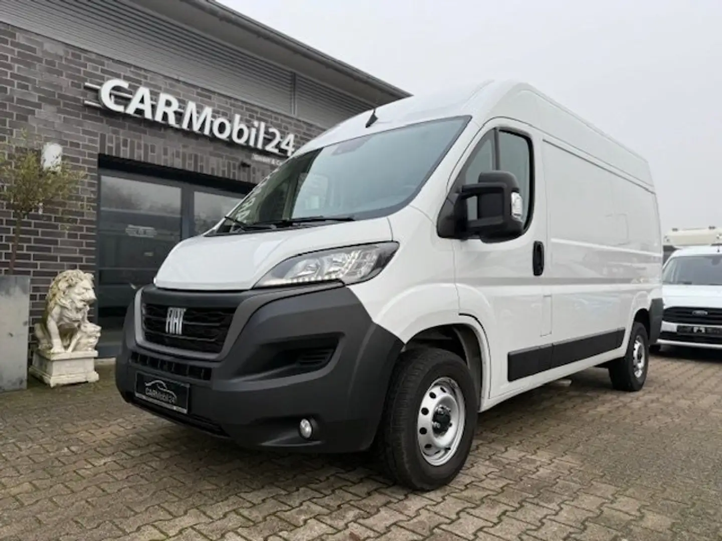 Fiat Ducato 35 Hochr.-Kasten L2H2*Klimaanlage*RFK*Navi* Weiß - 1