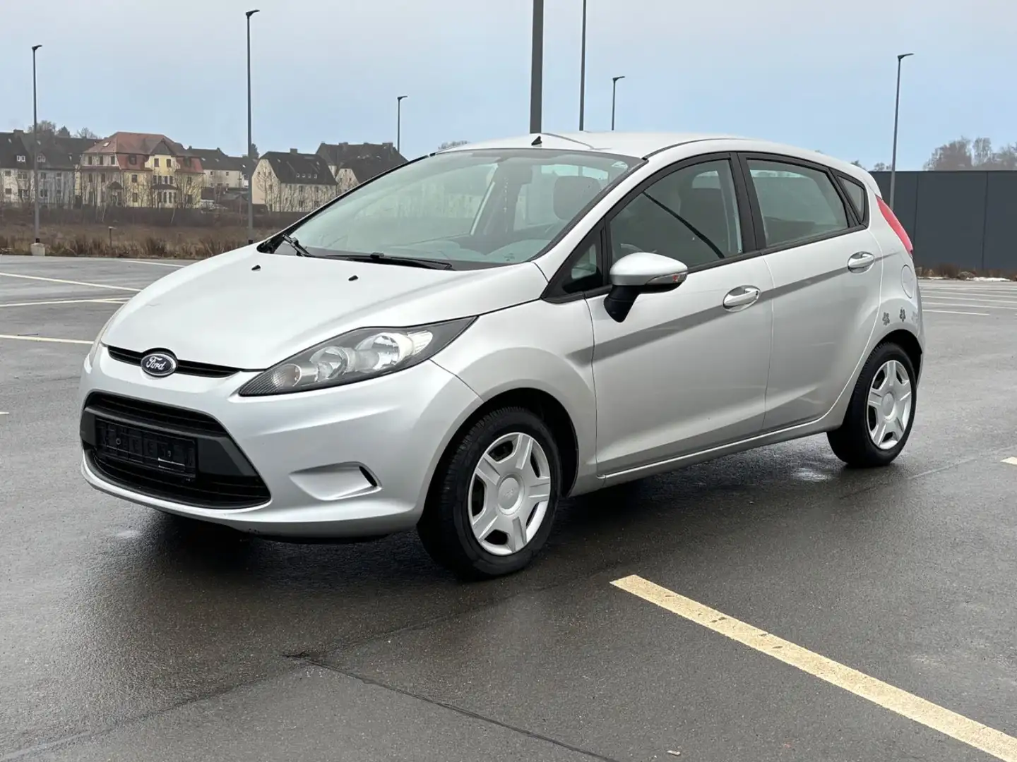 Ford Fiesta Trend SHZ TÜV 11/2027 1. Hand Silber - 1