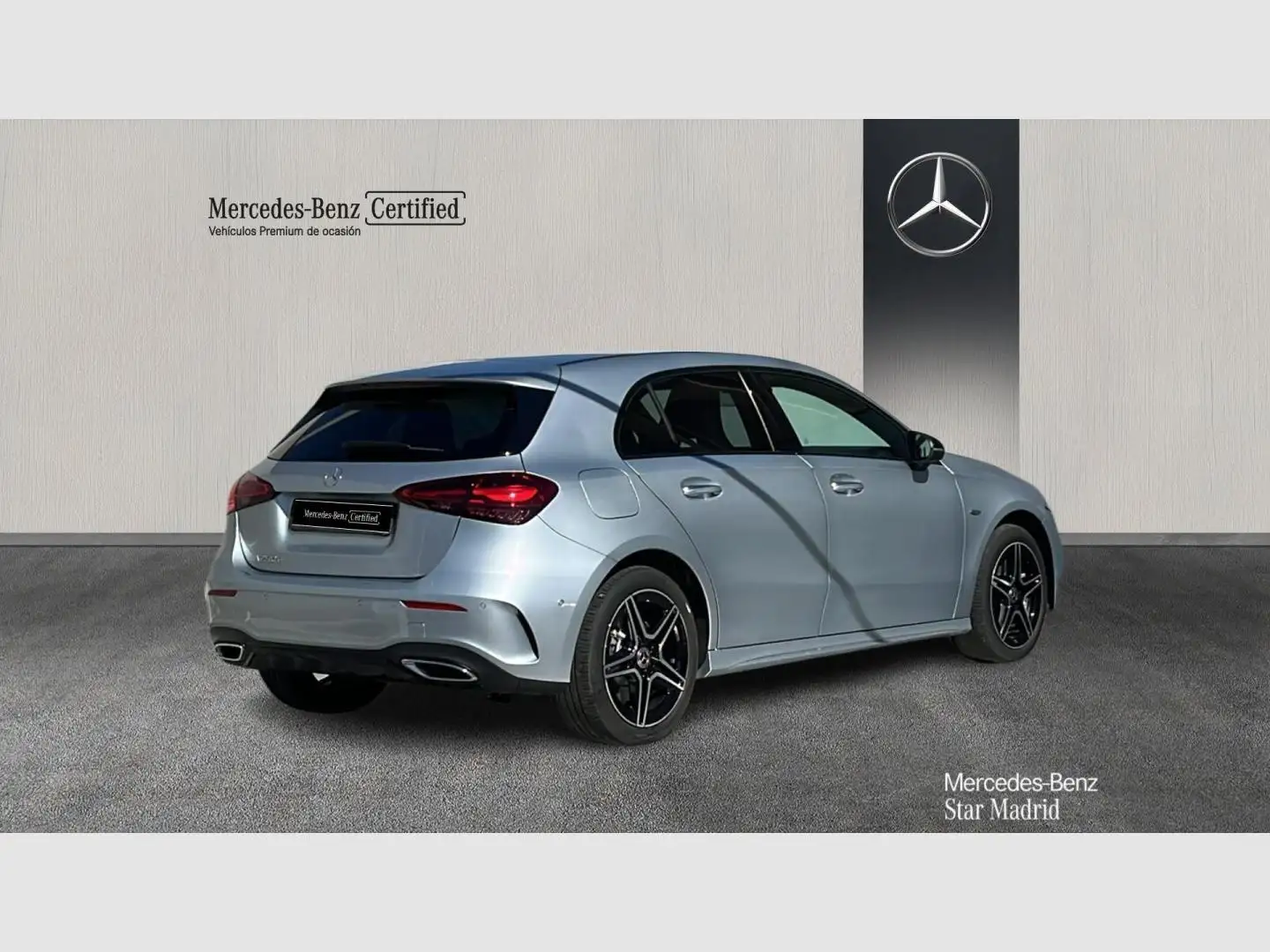 Mercedes-Benz A 250 e con tecnología híbrida EQ - 2