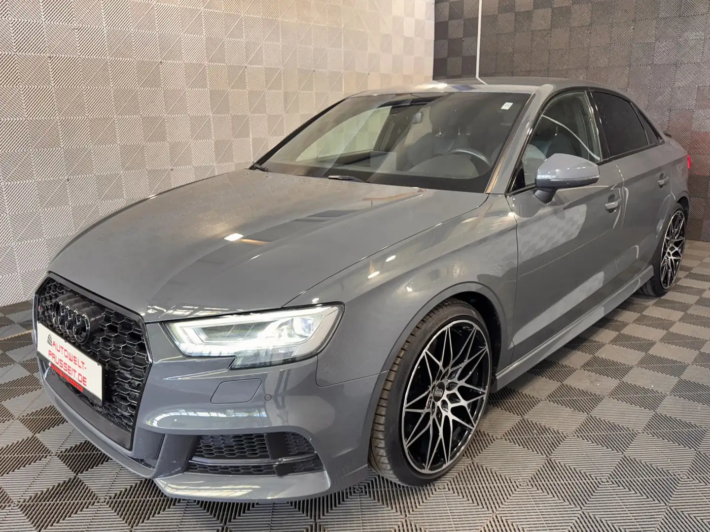 Audi S3 Lim.qu.*EXCLUSIVE*B&O-MATRIX-MAG.R-ALCANTARA Grau - 2
