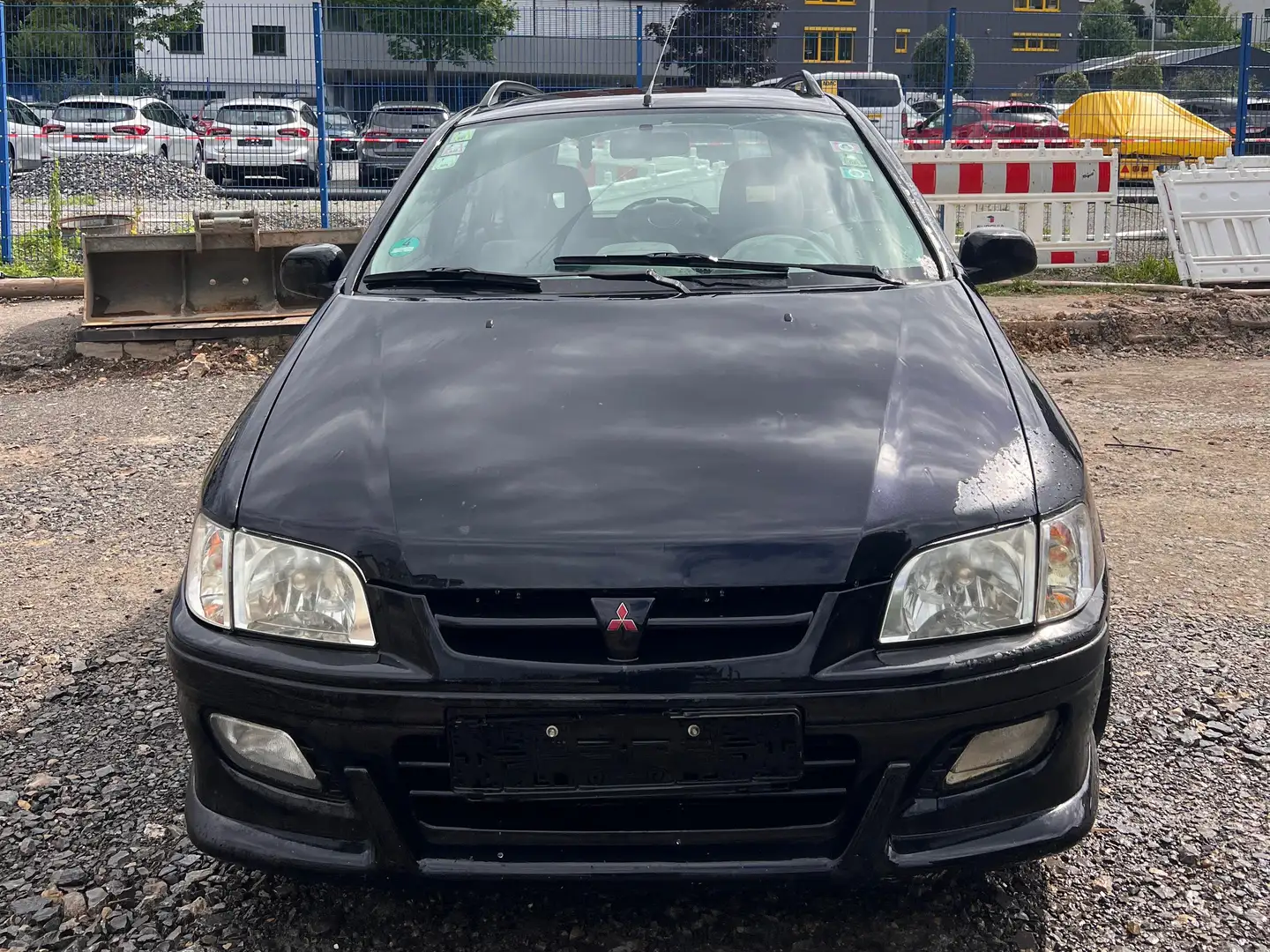 Mitsubishi Space Star 1.6 Comfort Negro - 1