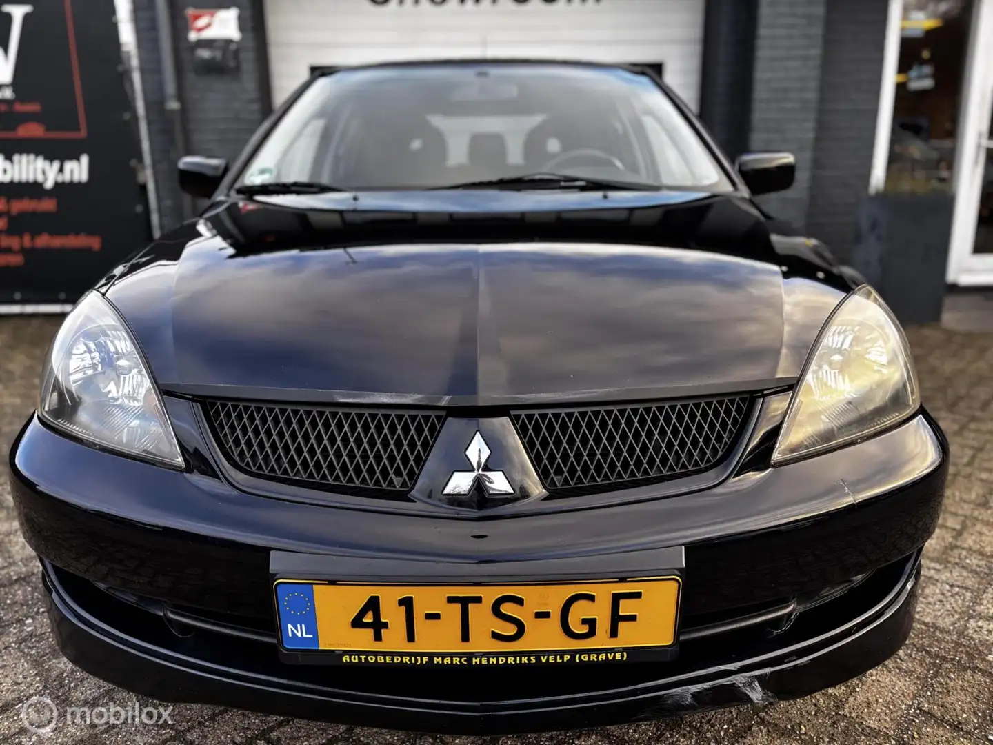 Mitsubishi Lancer Station Wagon 2.0 Intense A/C*NAP*TREKHAAK Negru - 2