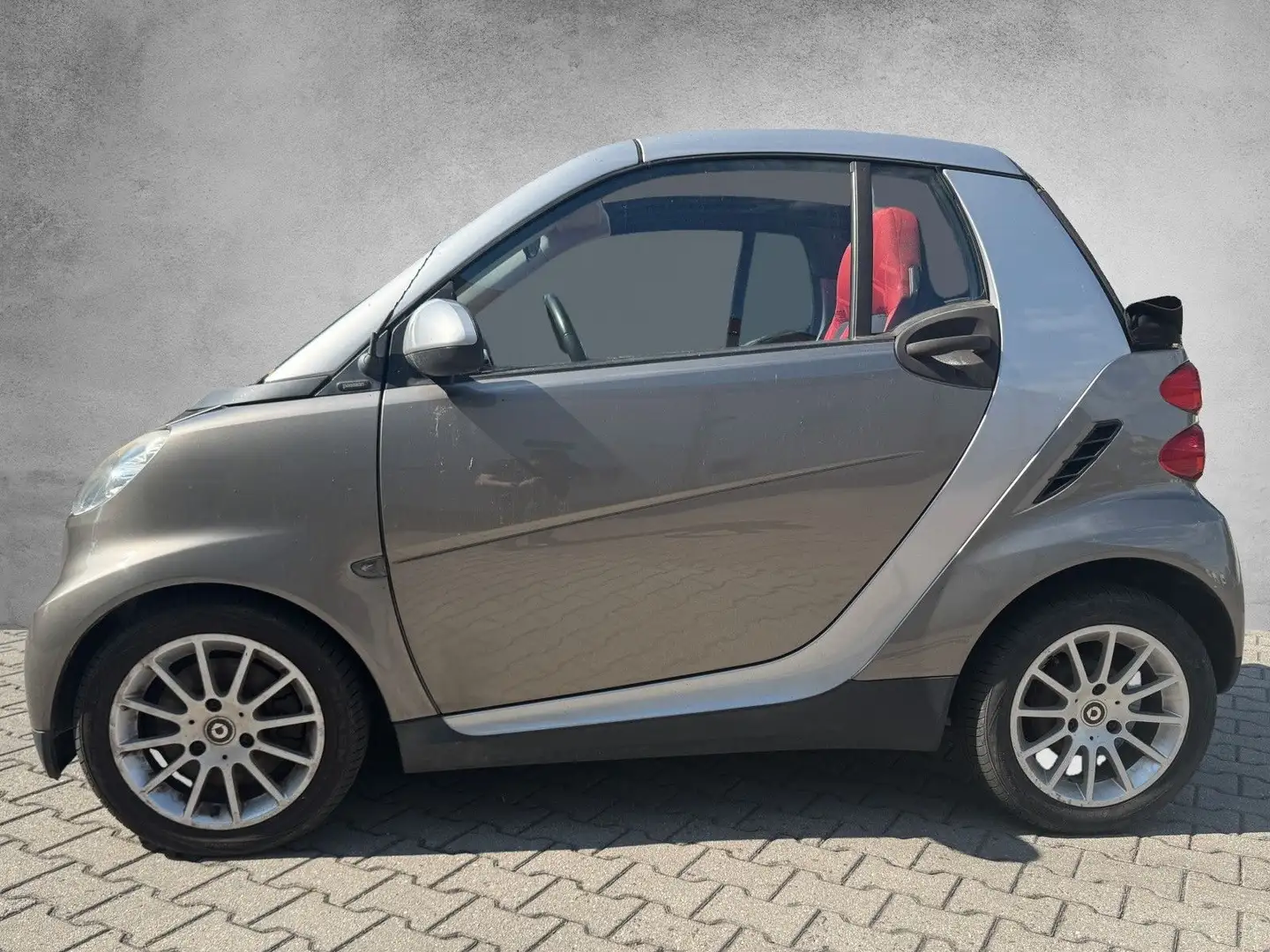 smart forTwo cabrio automatik Silber - 2