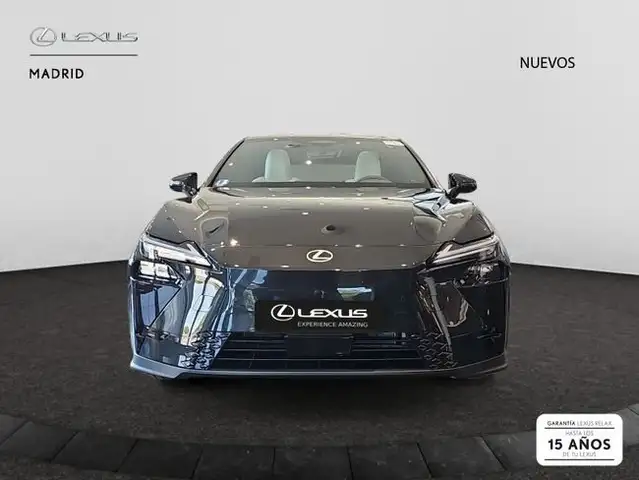 Lexus ES 300 300h Signature FWD