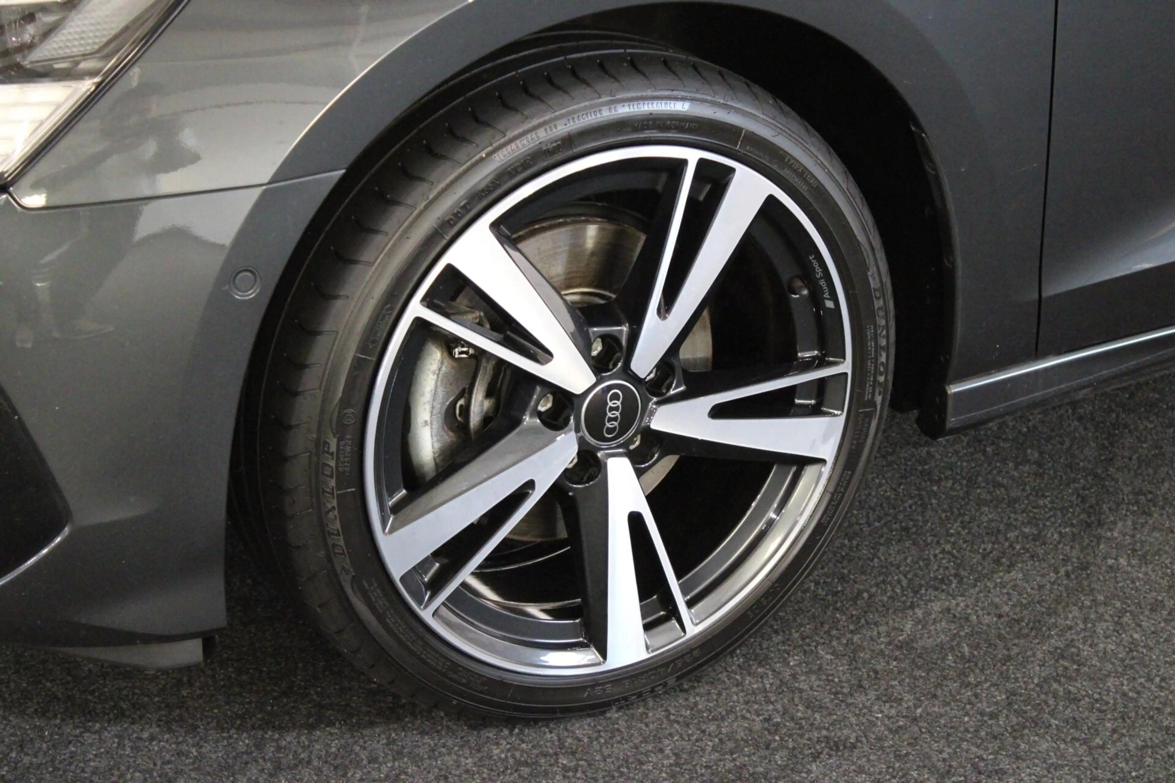 Audi A3 Sportback 40 TFSIe Advanced | MATRIX | CAMERA | — photo 23